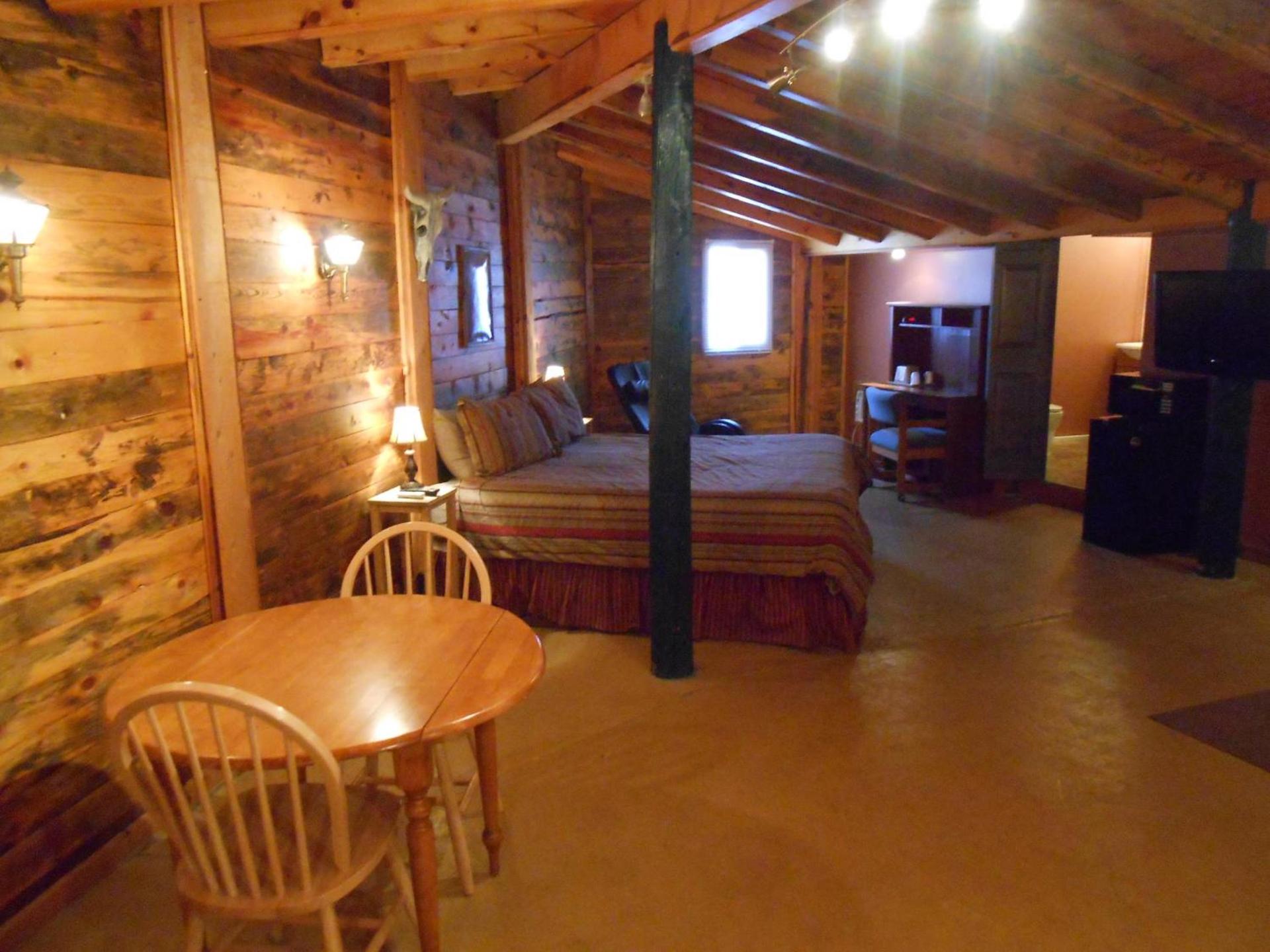 Redrock Country Inn photo 5
