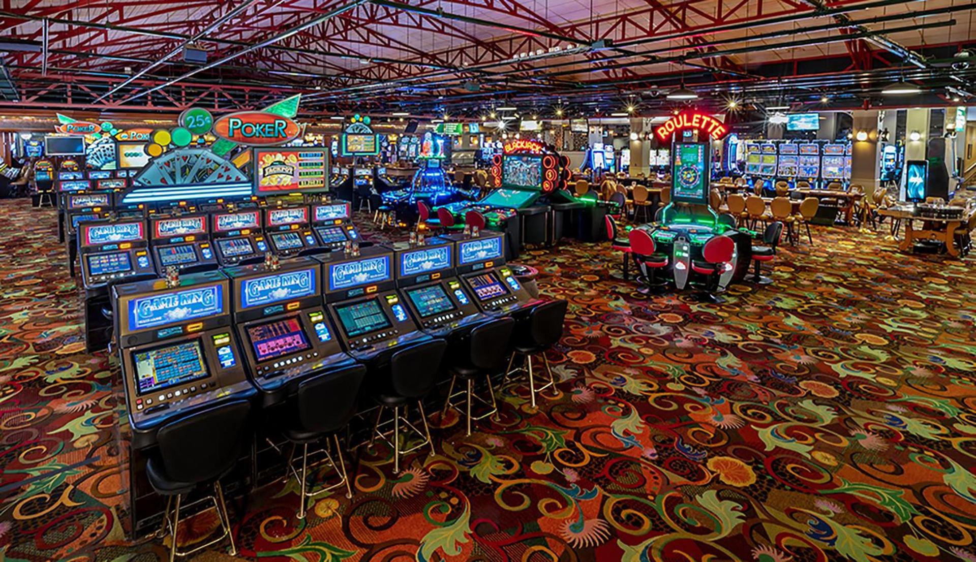 Tropicana Laughlin Hotel & Casino - A Caesars Rewards Destination photo 6