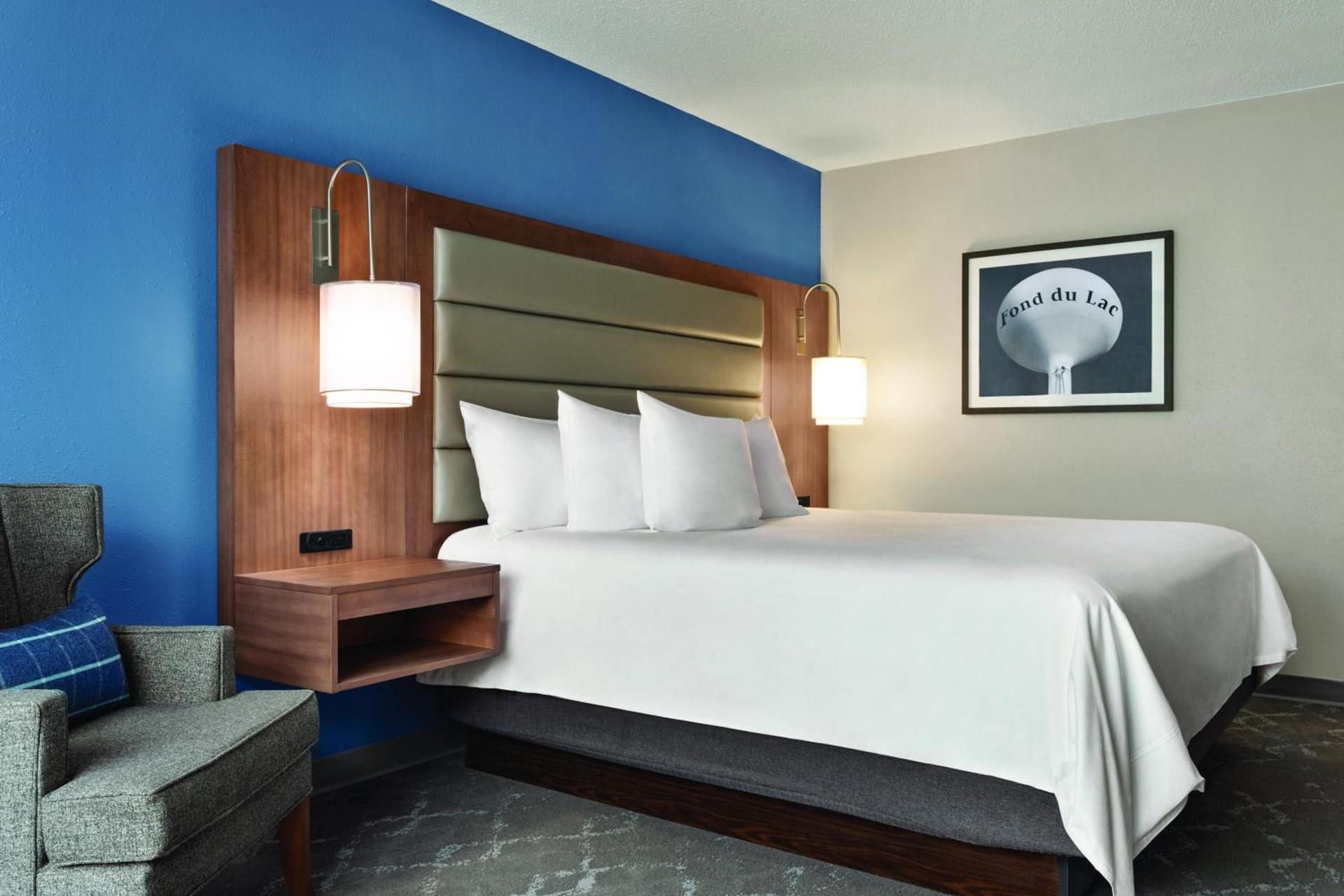 Radisson Hotel and Conference Center Fond du Lac photo 41