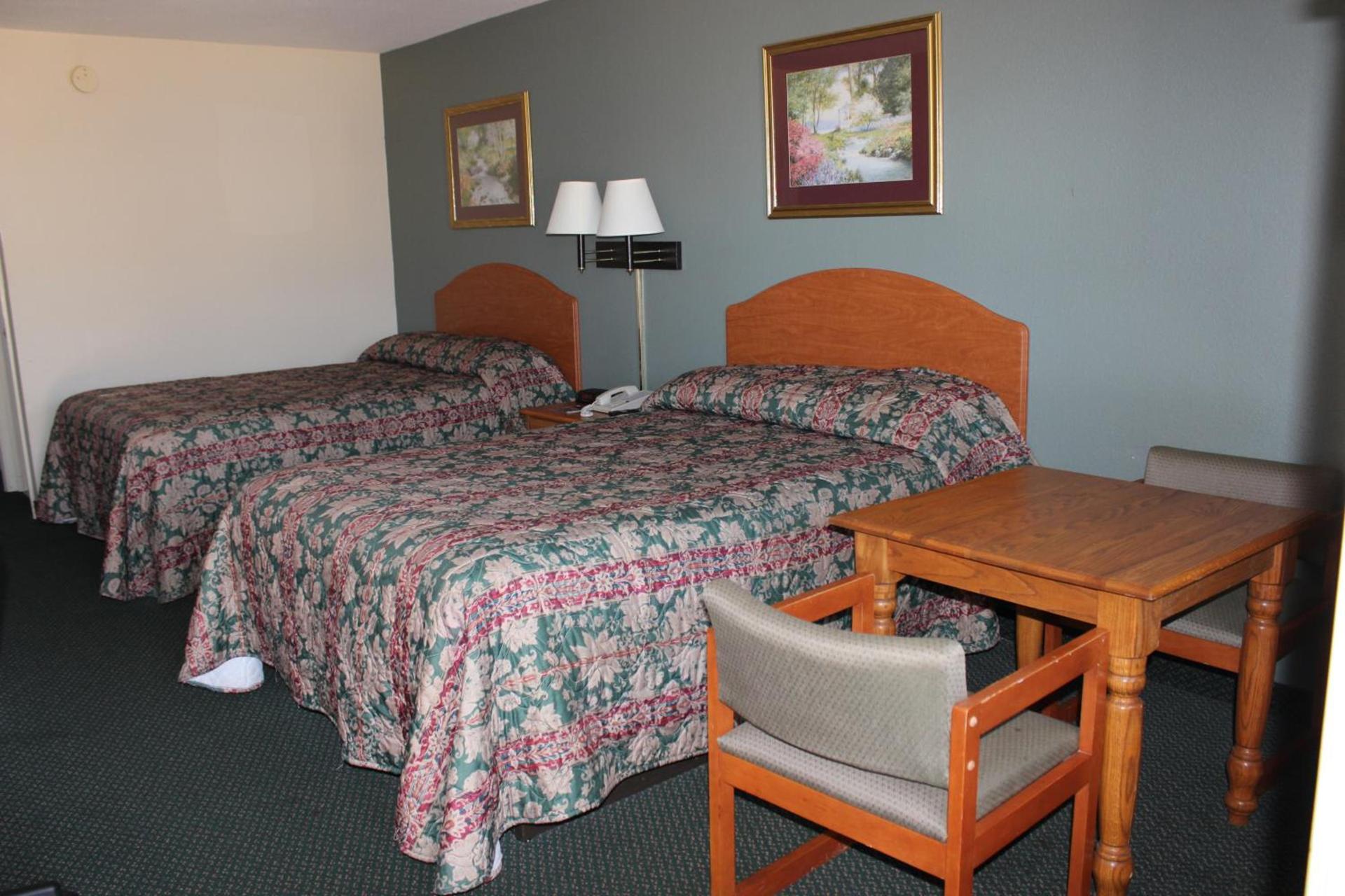 Nationwide 9 Inn photo 12