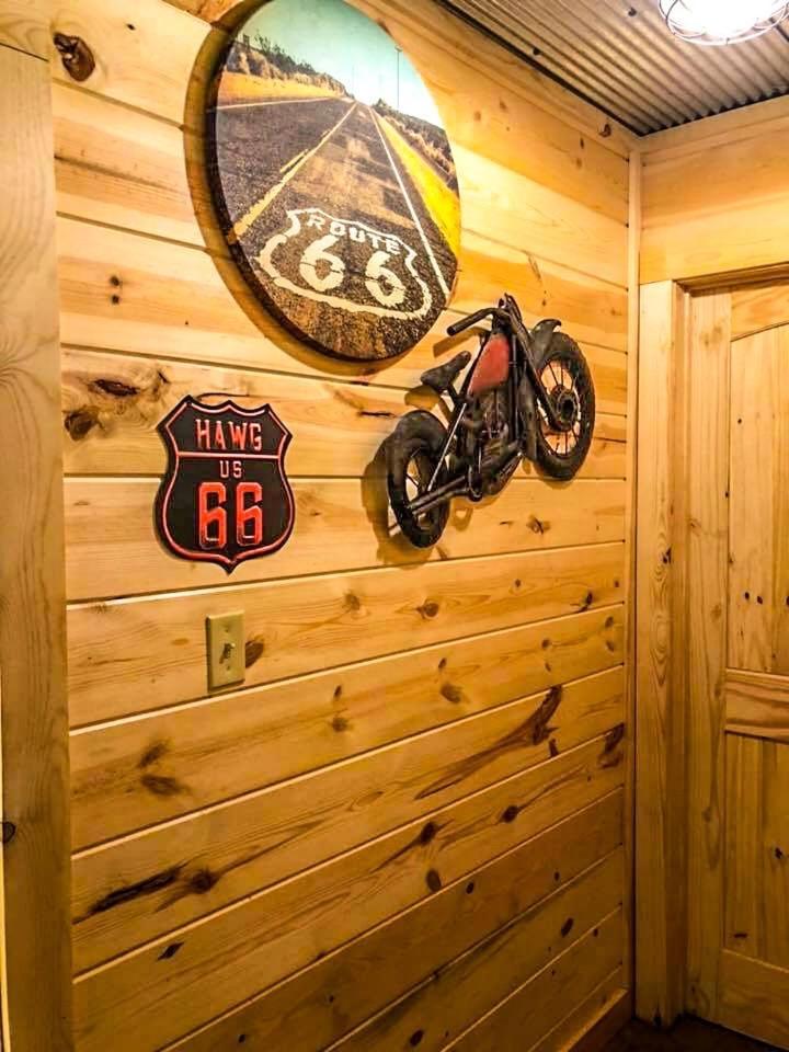 Samantha's Timber Inn photo 66