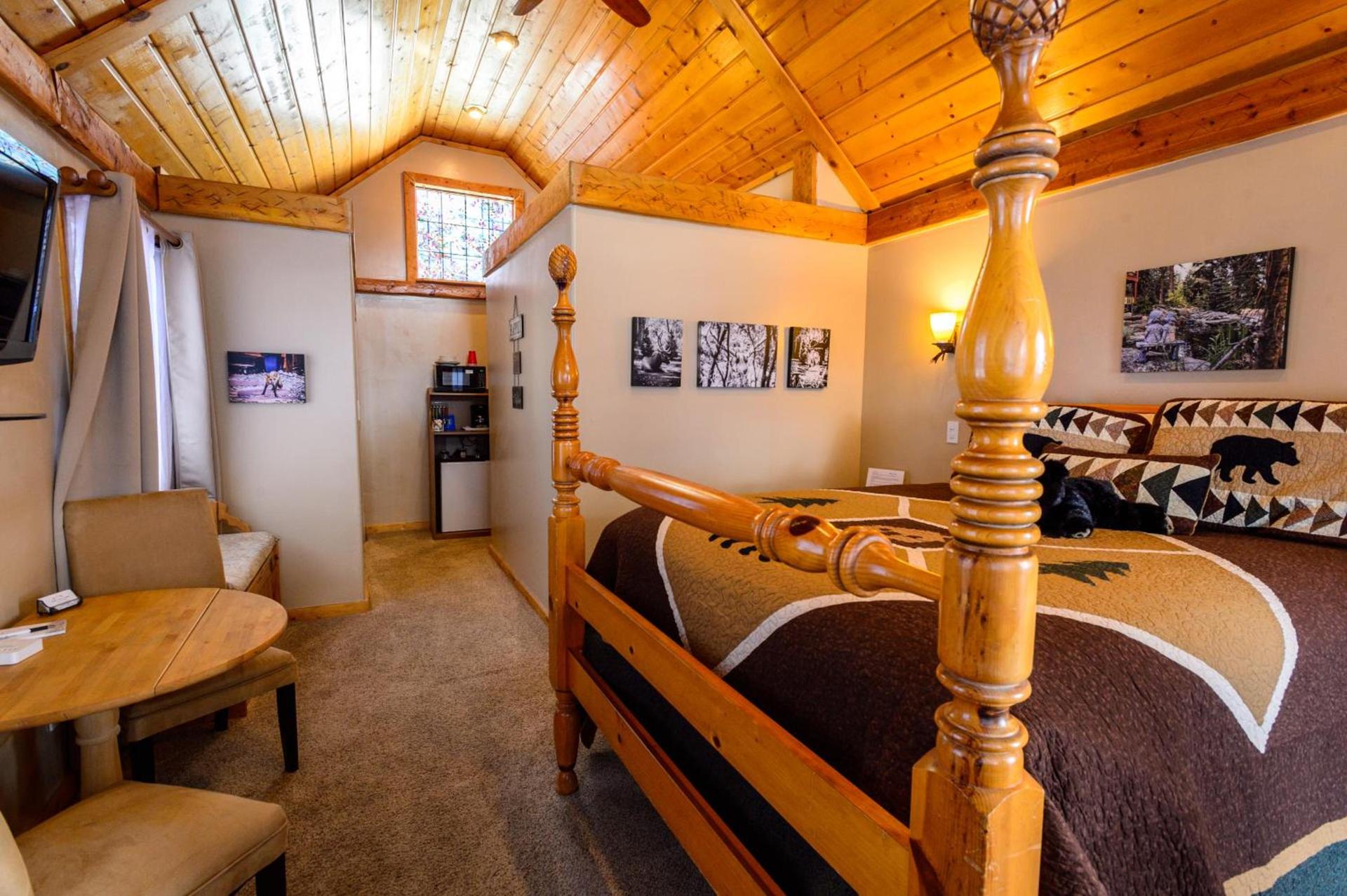 Alpen Way Chalet Mountain Lodge photo 15