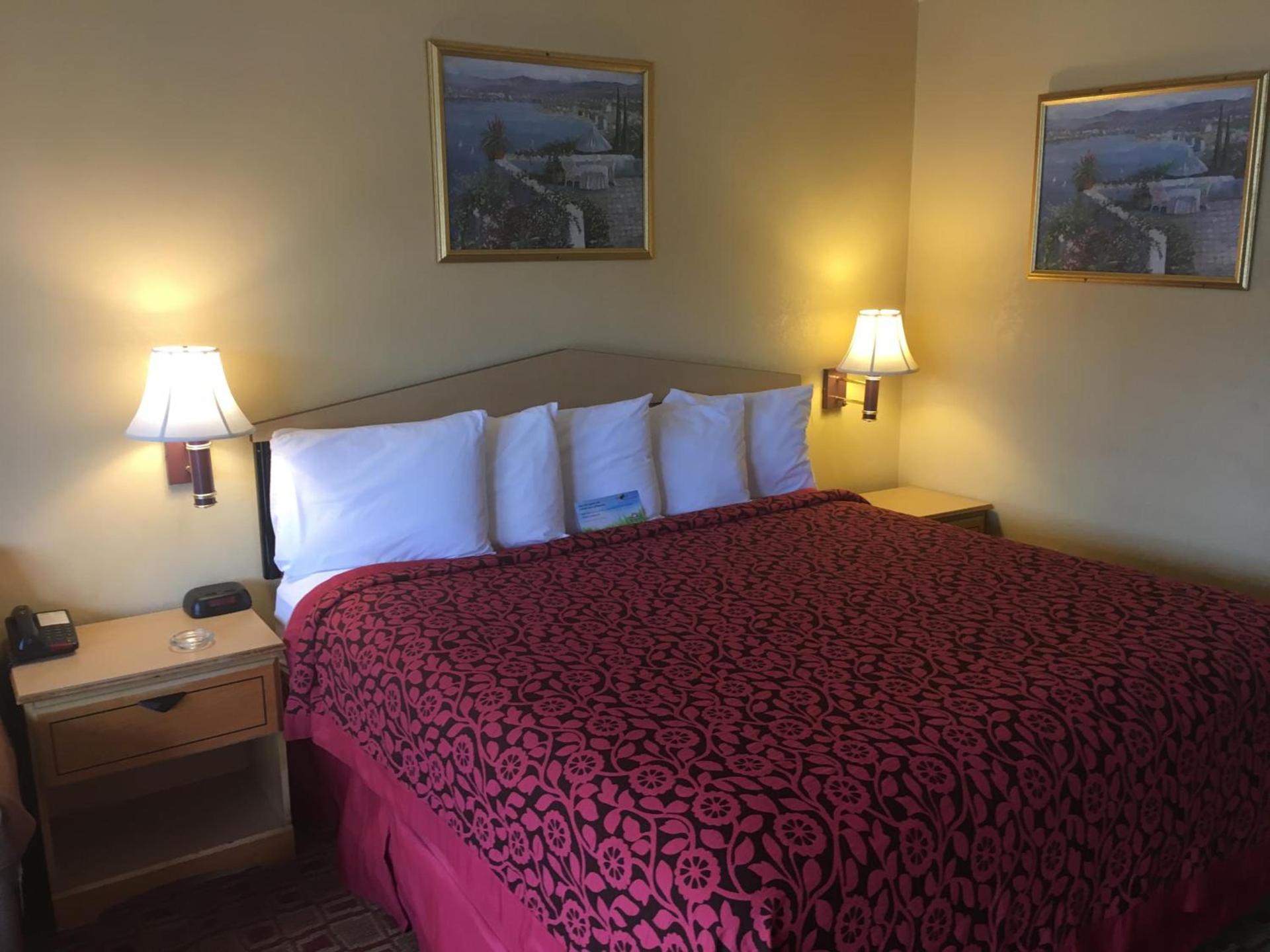 Days Inn by Wyndham Yazoo City photo 20