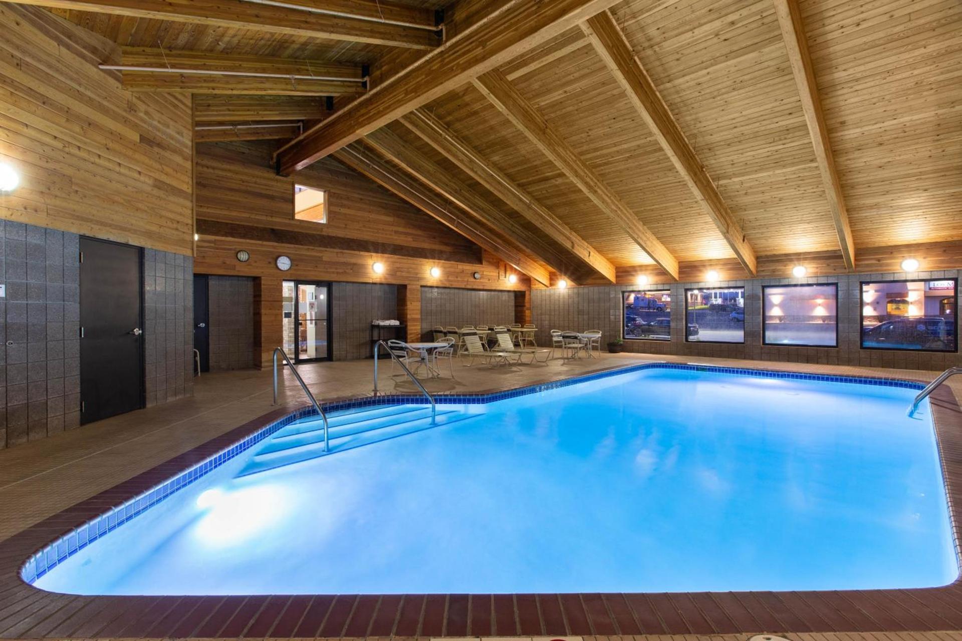 AmericInn by Wyndham Merrill photo 4
