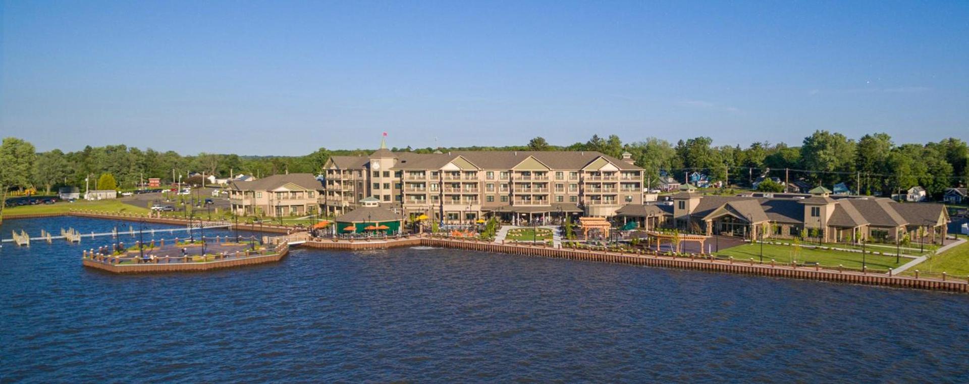 Chautauqua Harbor Hotel - Jamestown photo 1