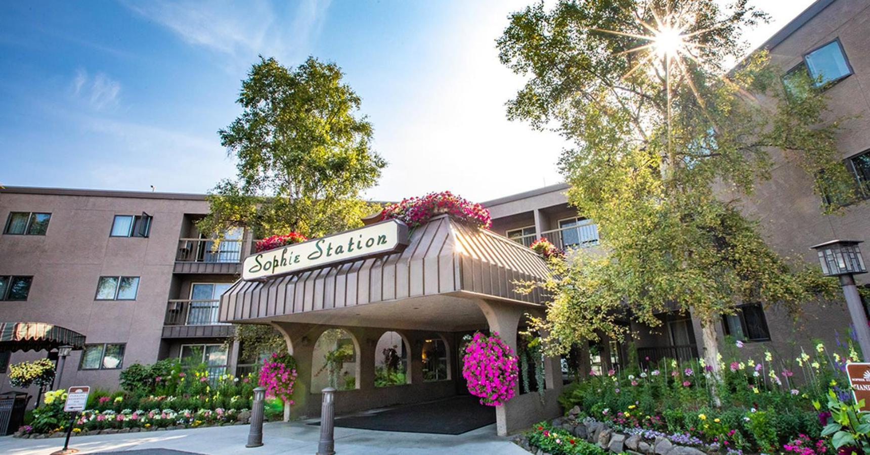 Sophie Station Suites — hotel in Fairbanks