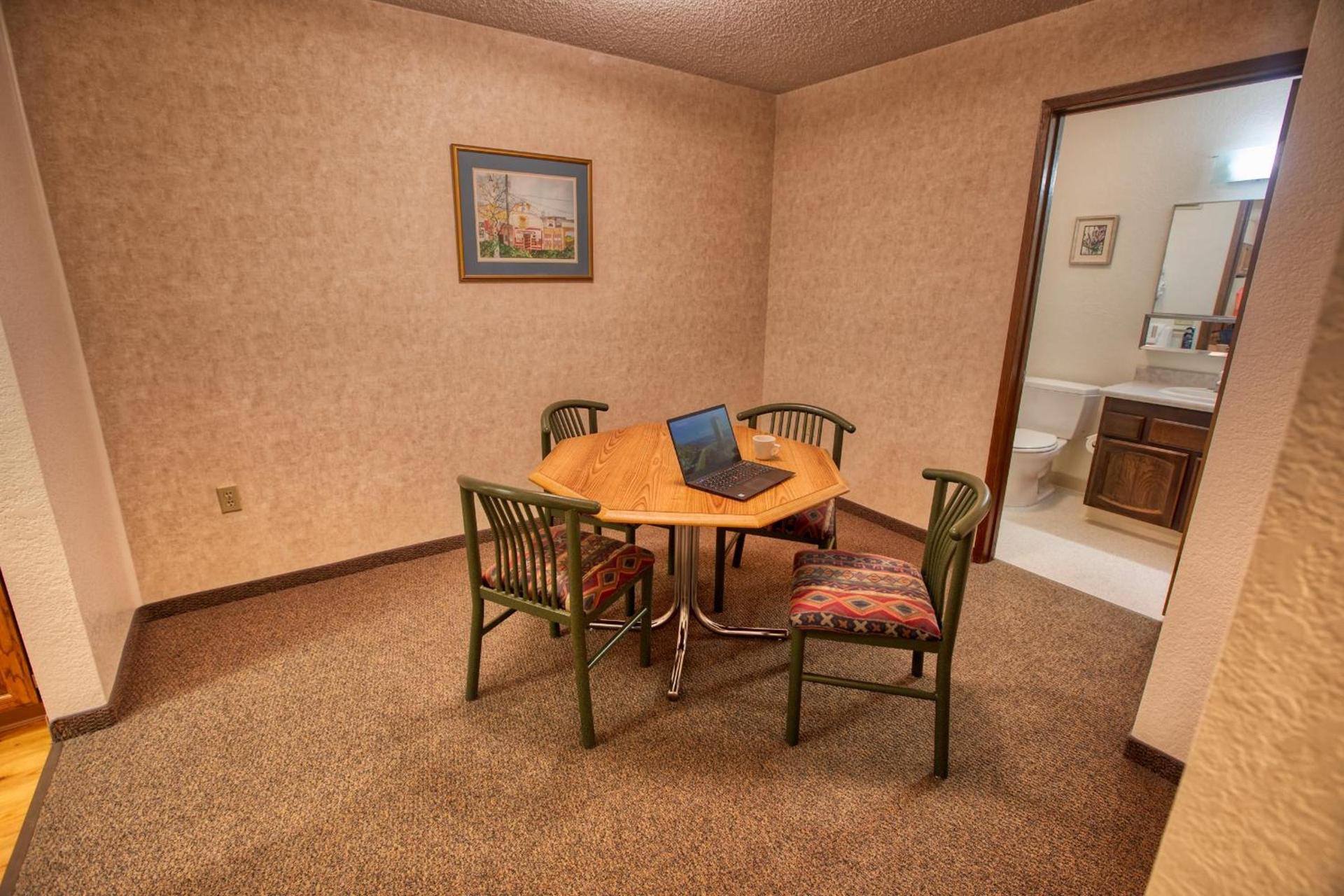 Wedgewood Resort photo 17