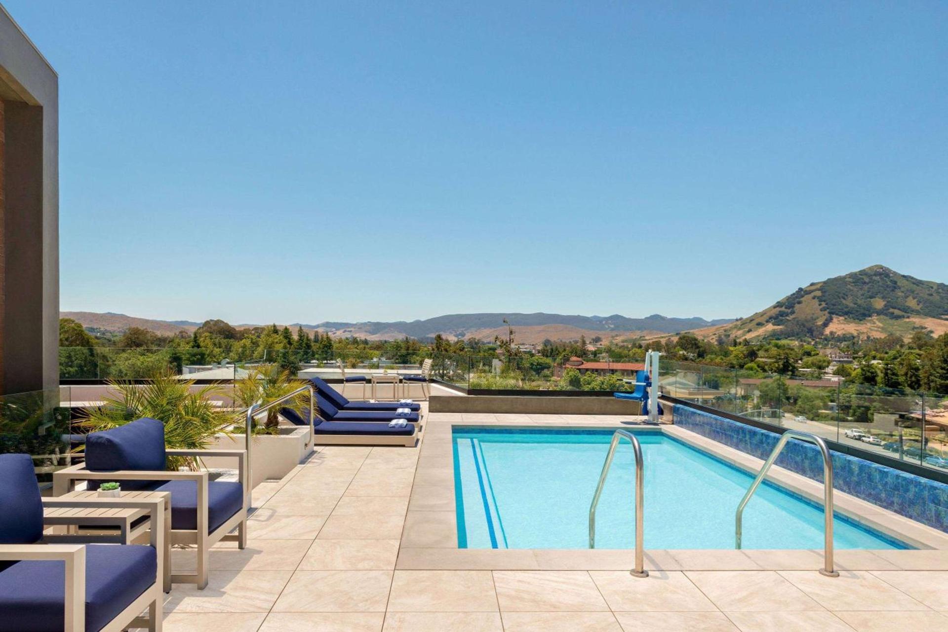 La Quinta by Wyndham San Luis Obispo photo 19