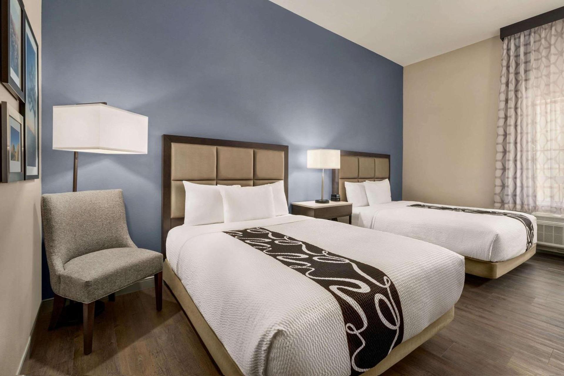 La Quinta Inn & Suites by Wyndham San Bernardino photo 20