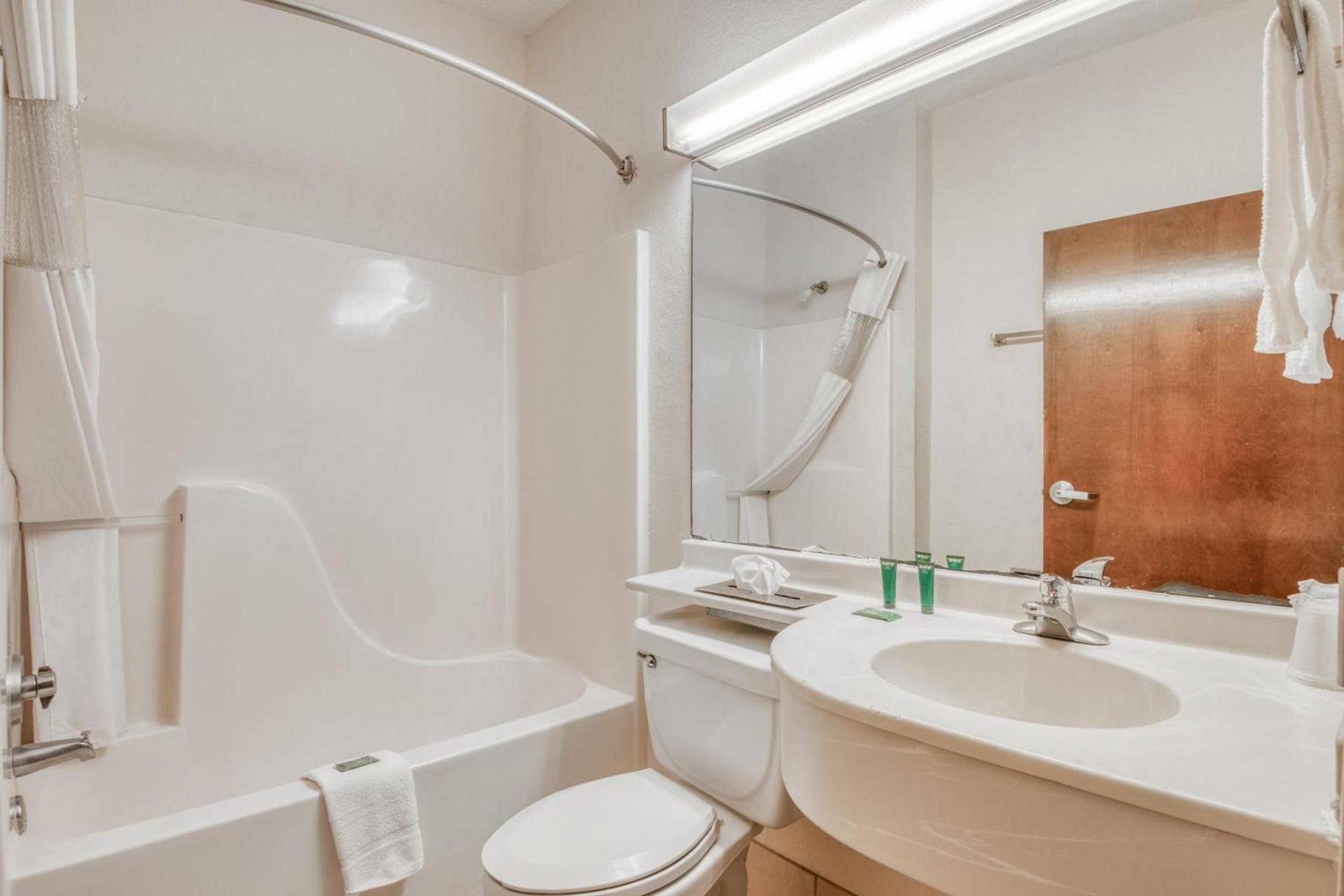 Trident Inn & Suites, Baton Rouge photo 38
