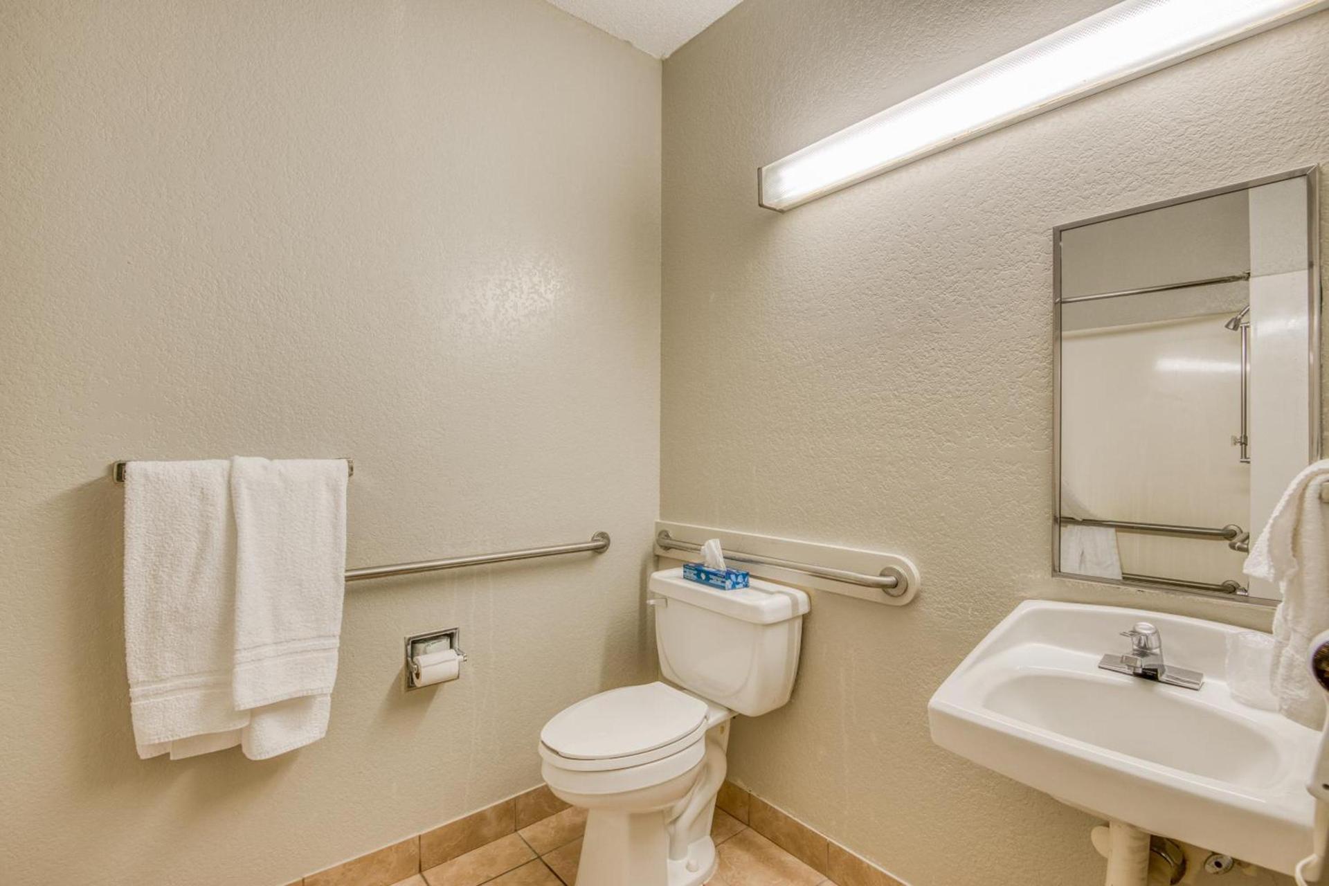 Trident Inn & Suites, Baton Rouge photo 30