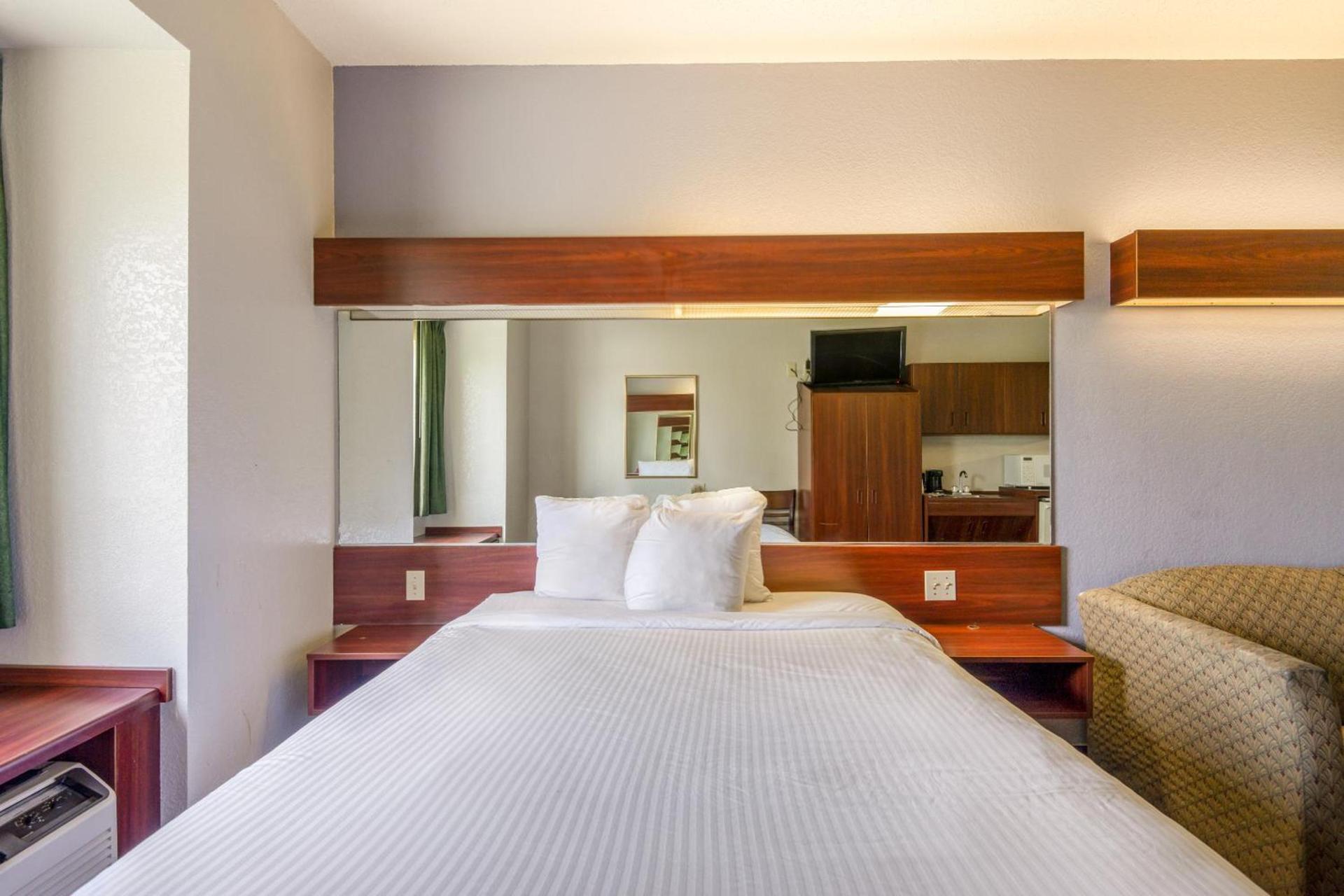Trident Inn & Suites, Baton Rouge photo 32
