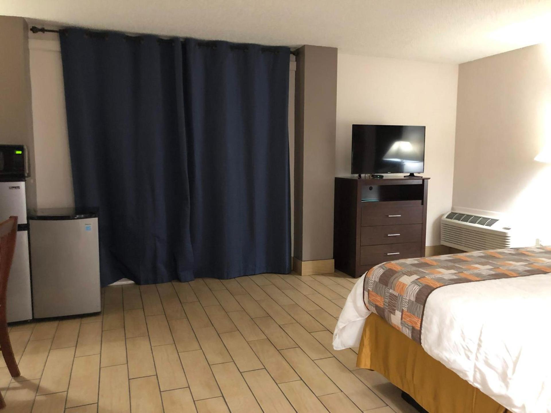 Sun Coast Inn photo 27