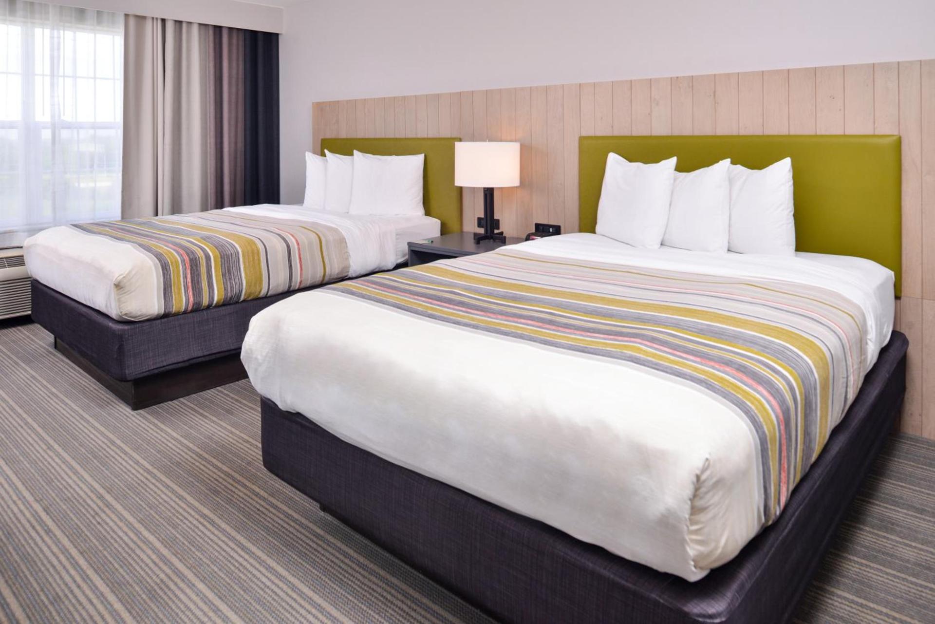 Country Inn & Suites by Radisson, Tinley Park, IL photo 63