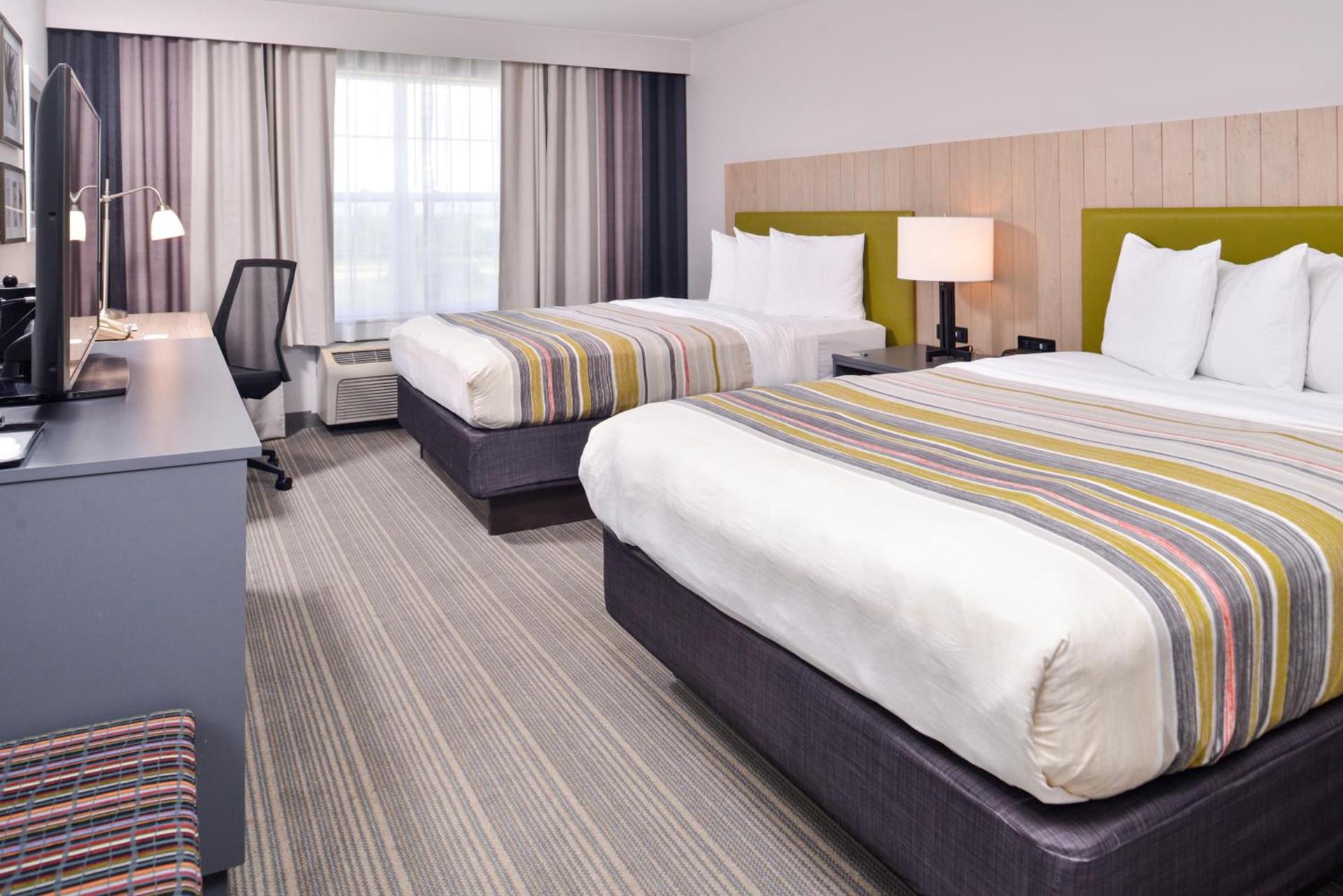 Country Inn & Suites by Radisson, Tinley Park, IL photo 64