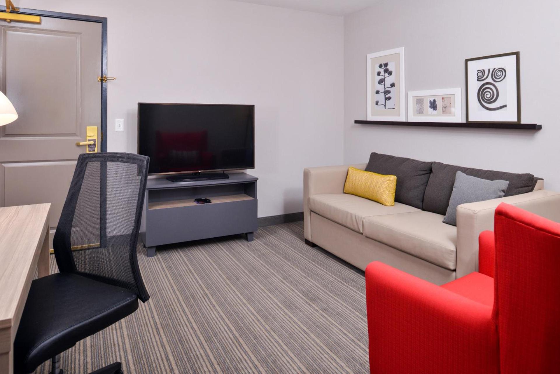 Country Inn & Suites by Radisson, Tinley Park, IL photo 57