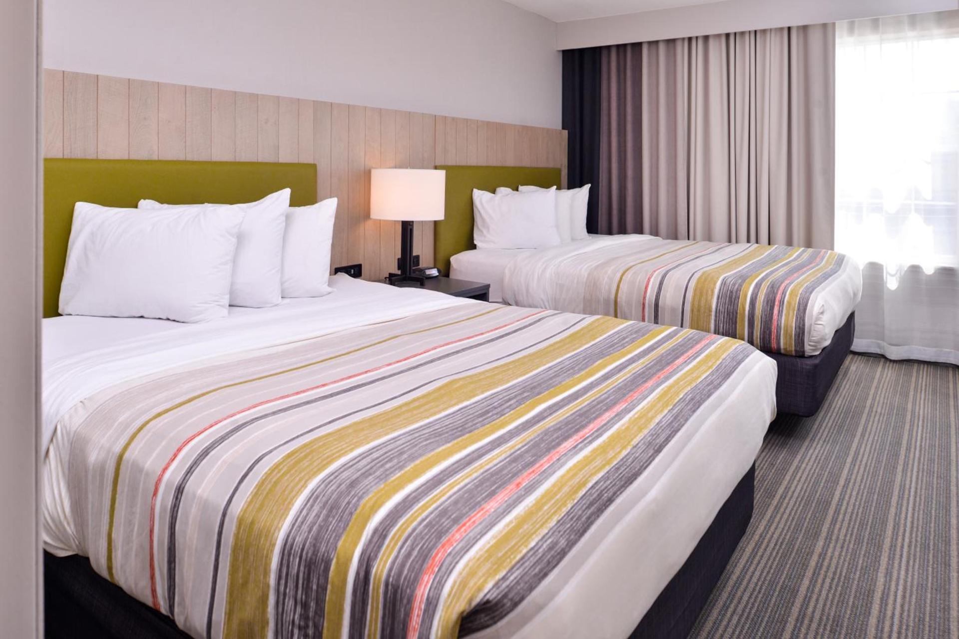 Country Inn & Suites by Radisson, Tinley Park, IL photo 59