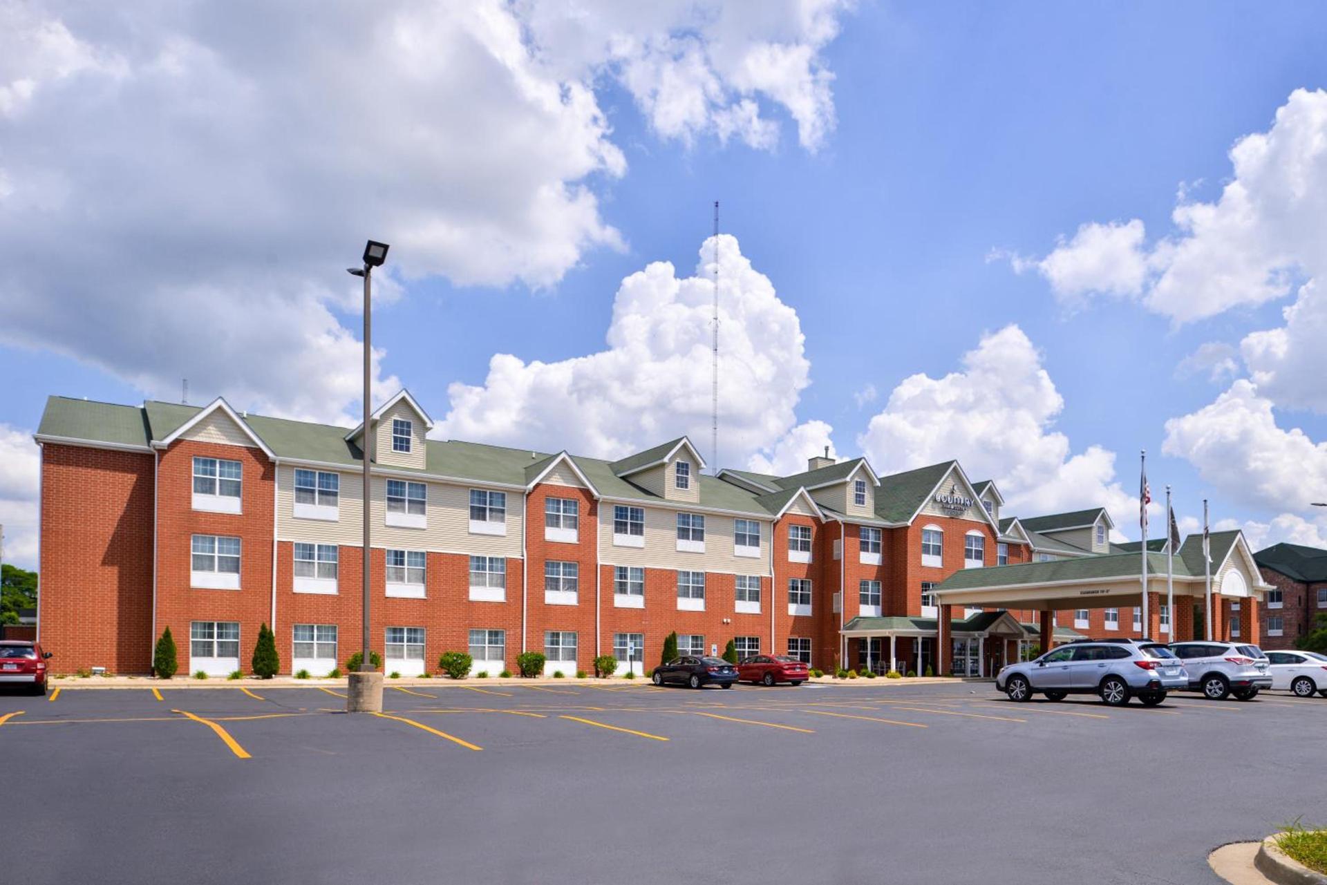 Country Inn & Suites by Radisson, Tinley Park, IL photo 48