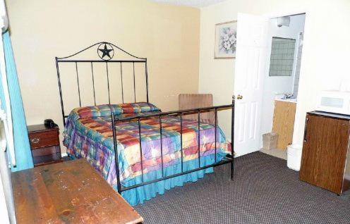Interstate Motel photo 2