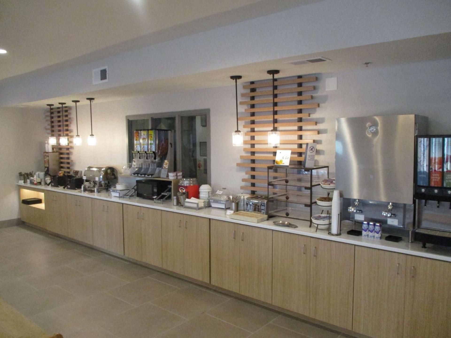 Best Western Eau Claire South photo 29