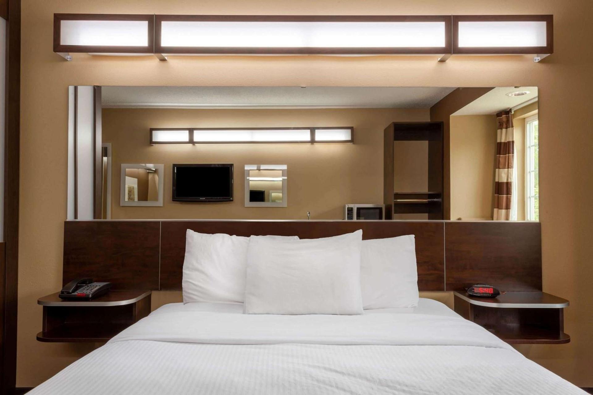 Microtel Inn & Suites by Wyndham Columbia photo 31