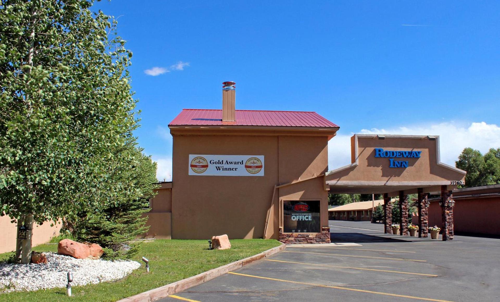 Rodeway Inn Gunnison - Crested Butte photo 2