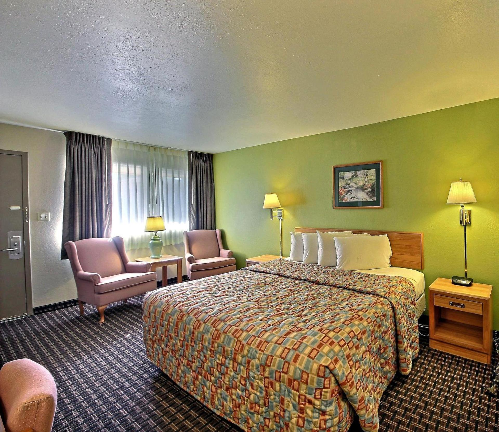 Rodeway Inn Gunnison - Crested Butte photo 21