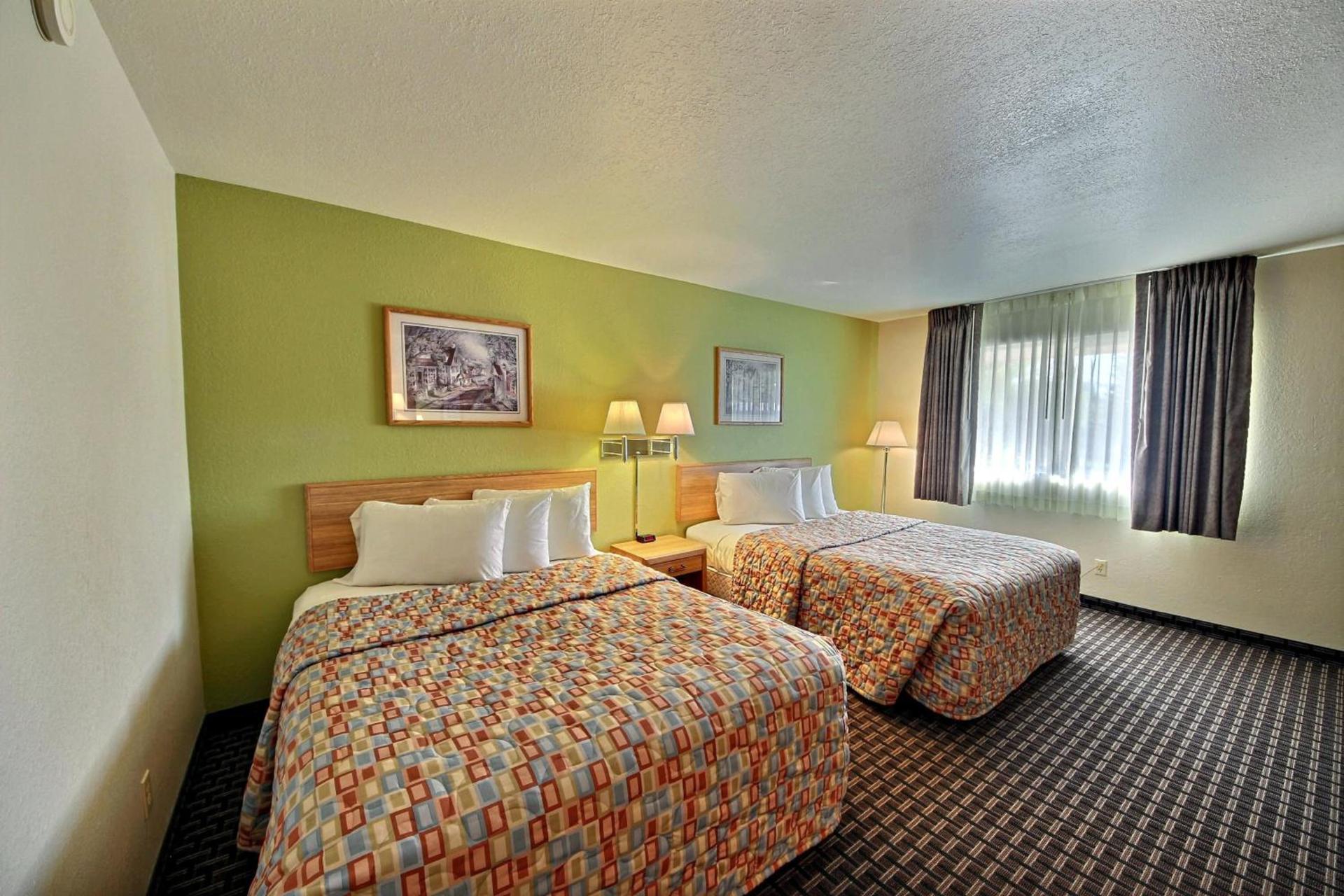 Rodeway Inn Gunnison - Crested Butte photo 28