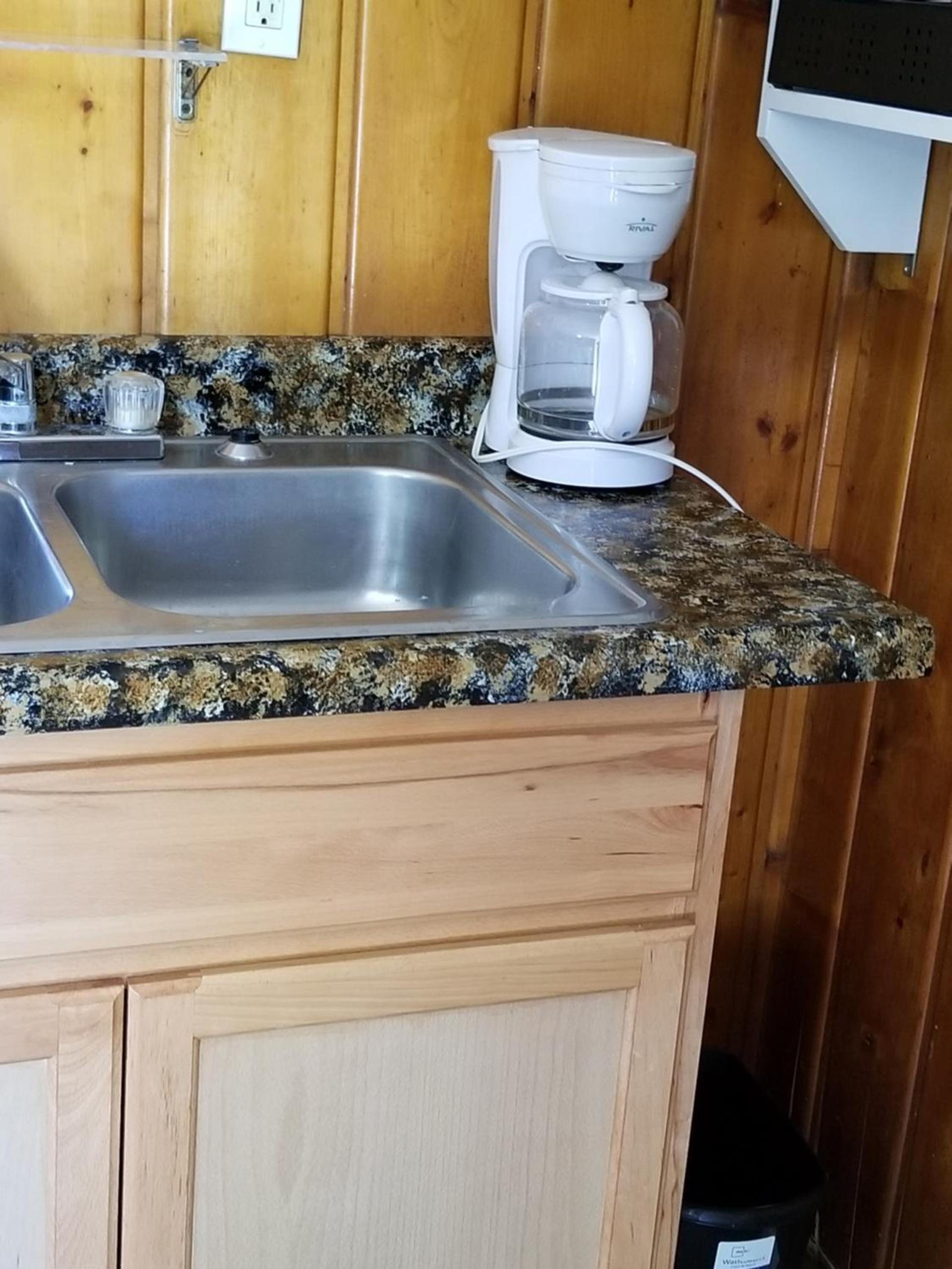 Little River Motel Saint Regis photo 8