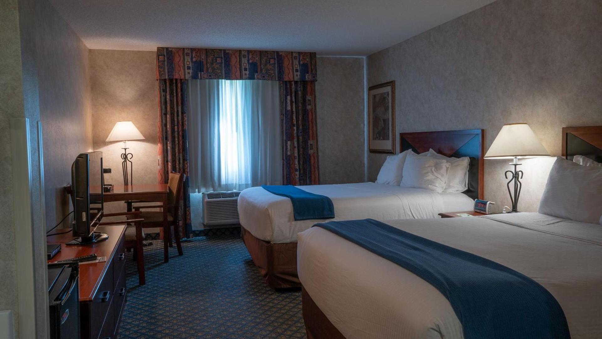 Miles City Hotel & Suites photo 2
