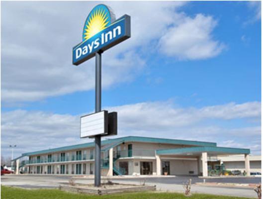 Days Inn by Wyndham Ripley photo 17