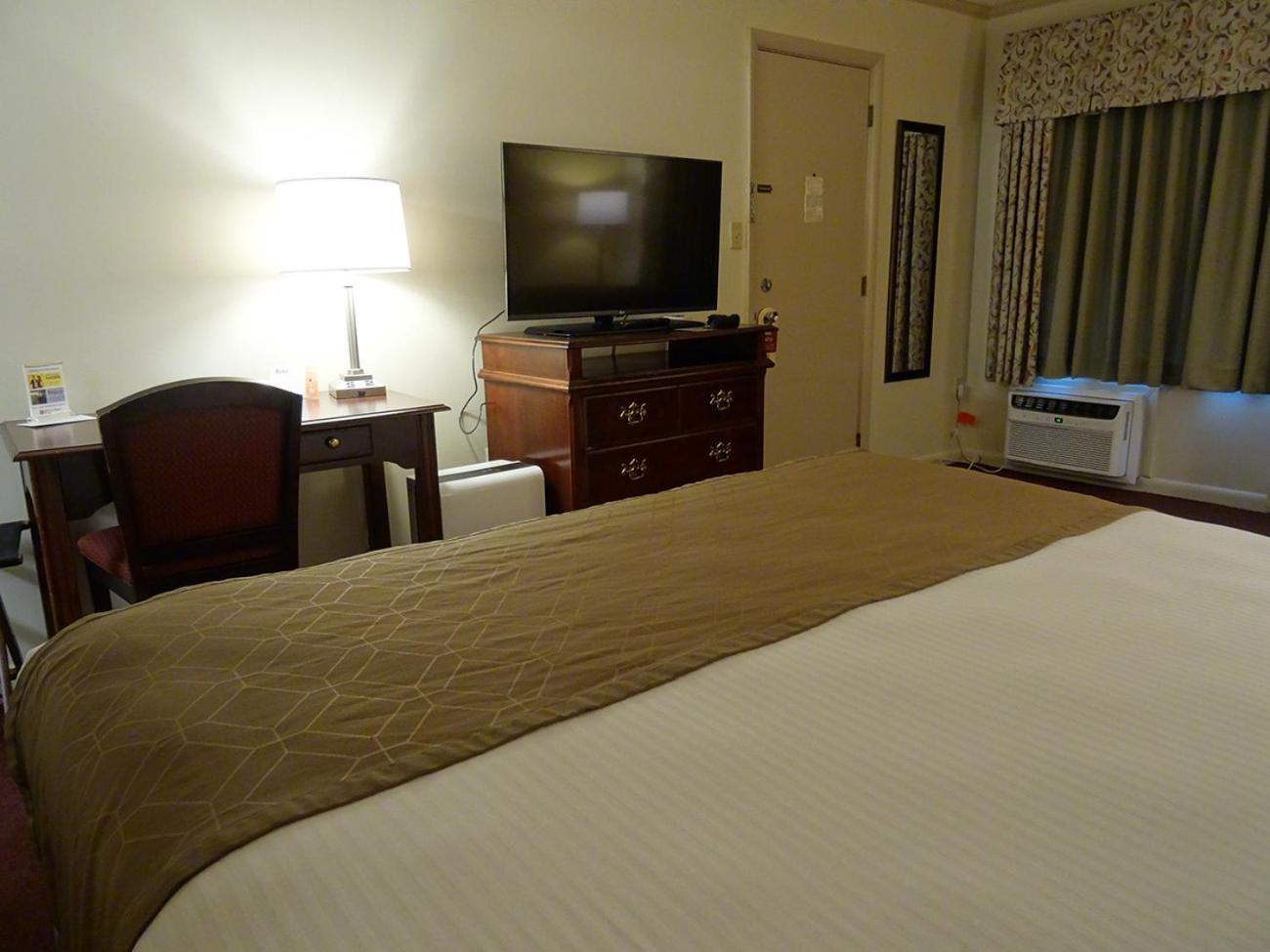 Bird-in-Hand Family Inn photo 31