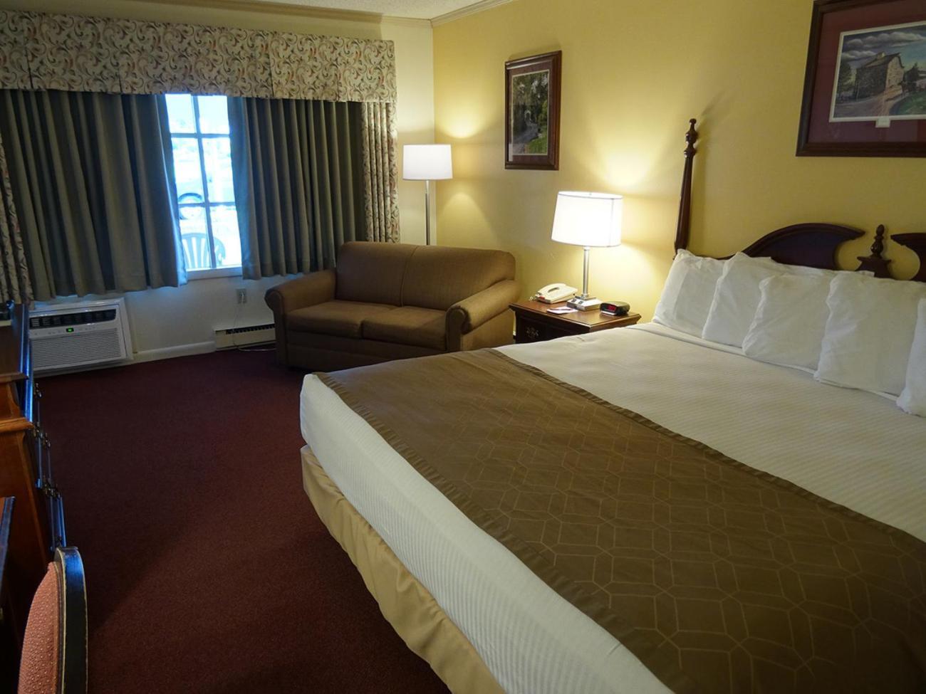 Bird-in-Hand Family Inn photo 19