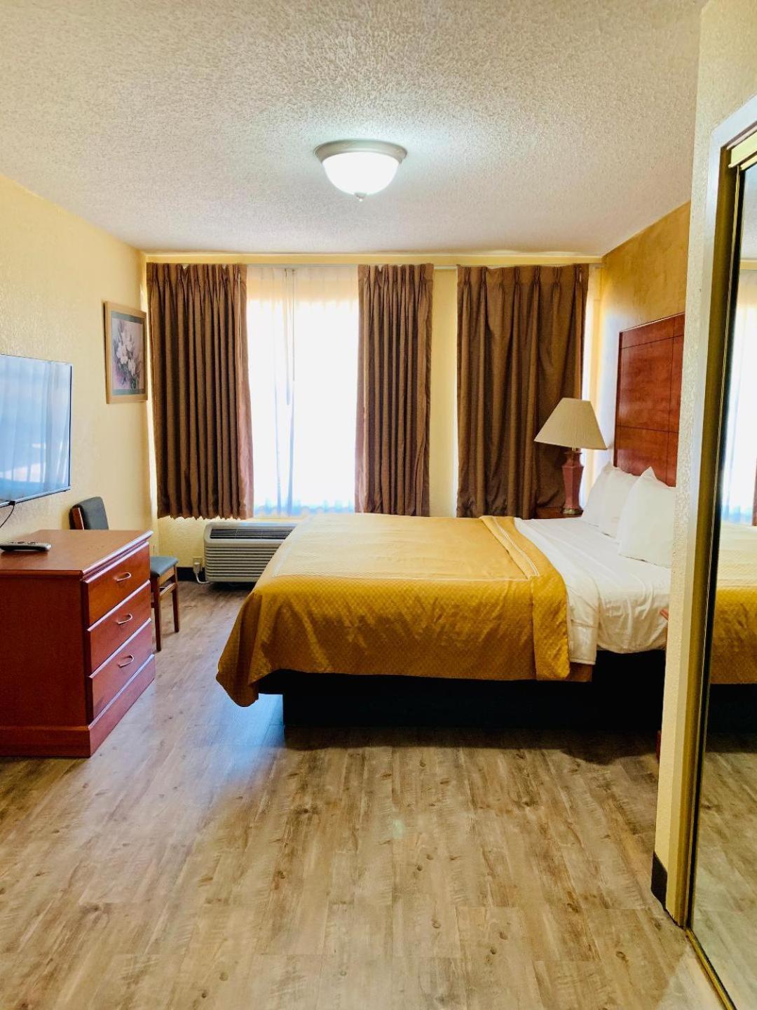 Coachman's Inn photo 6