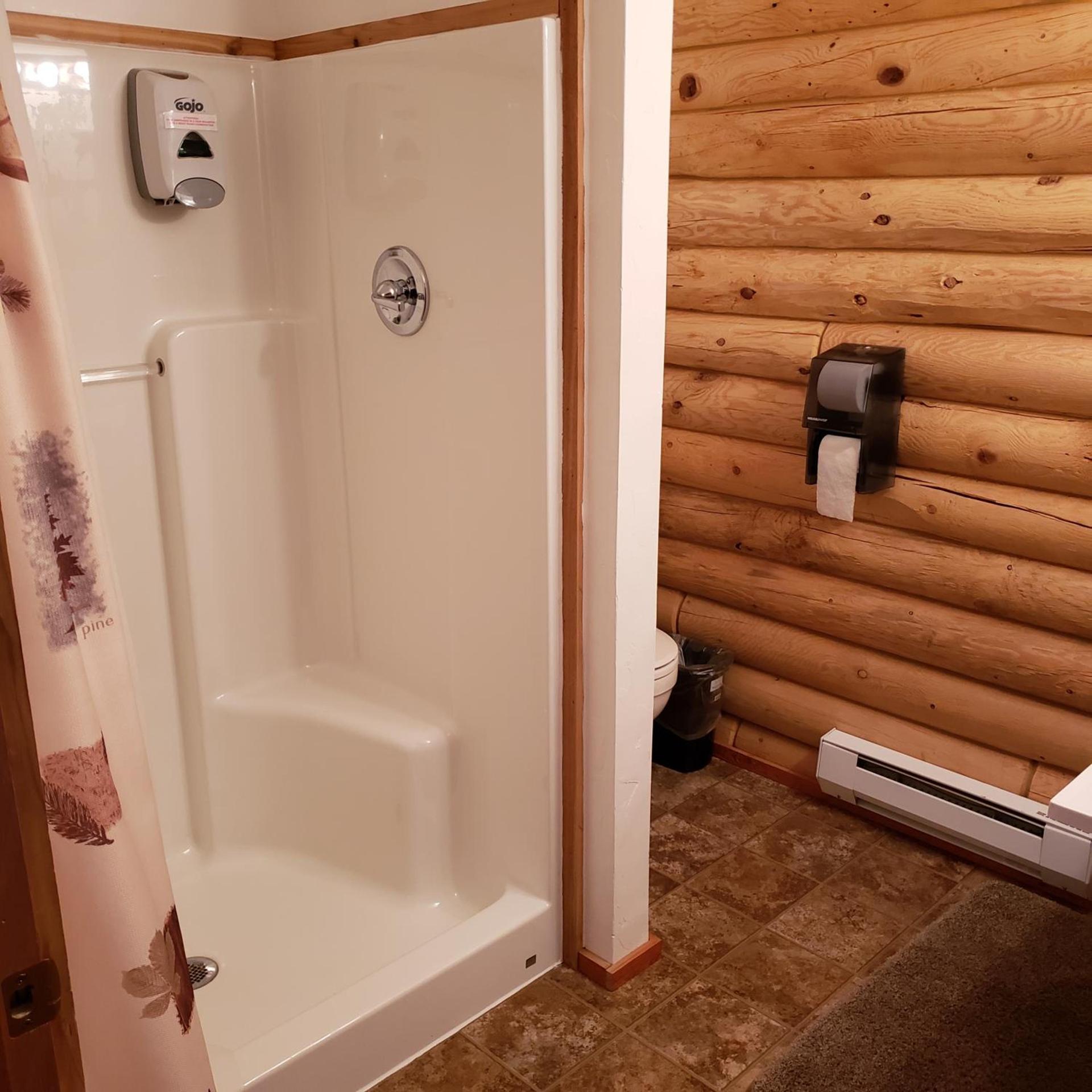 Wolf Den Log Cabin Motel and RV Park photo 14