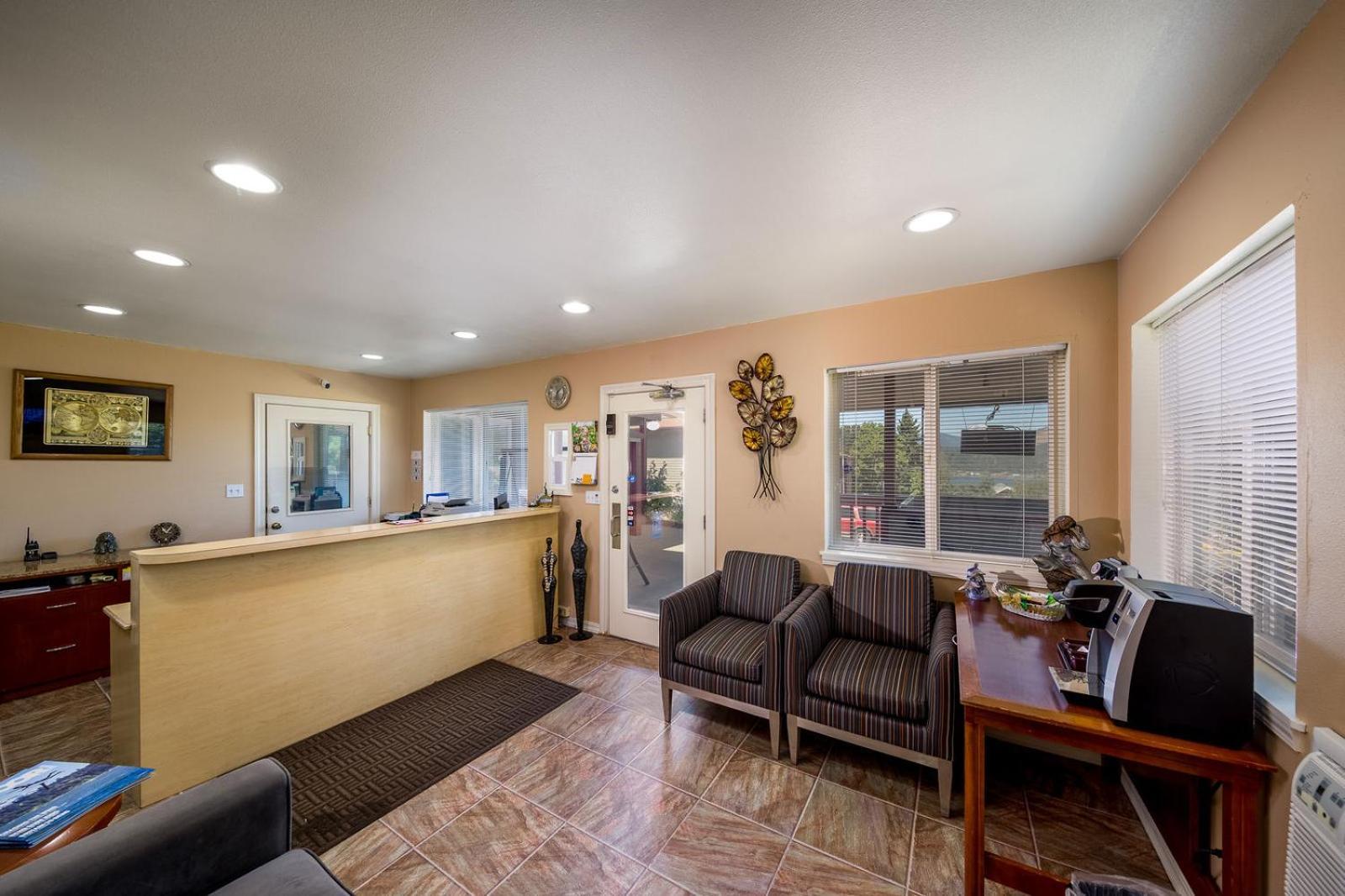 Riverview Lodge photo 16