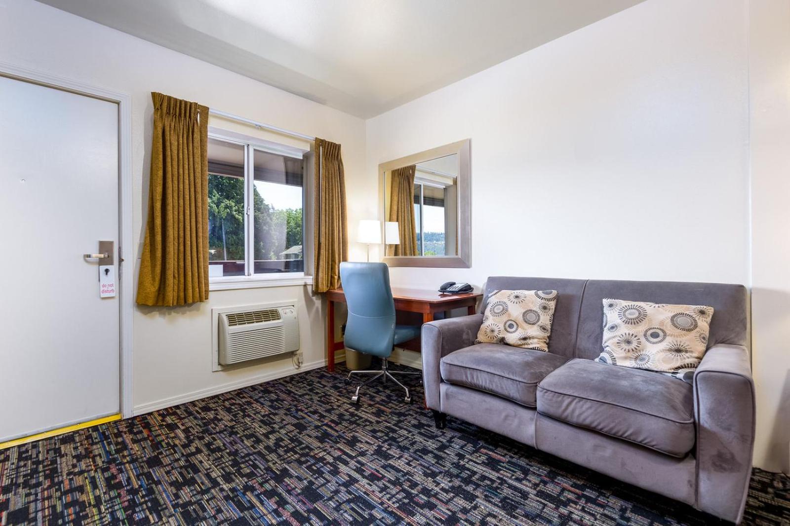 Riverview Lodge photo 20