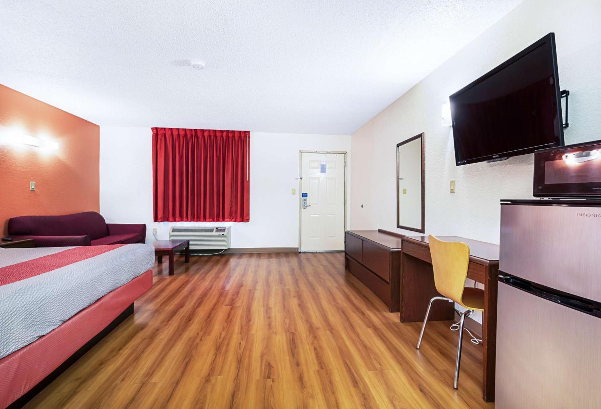 Motel 6-Covington, TN photo 14