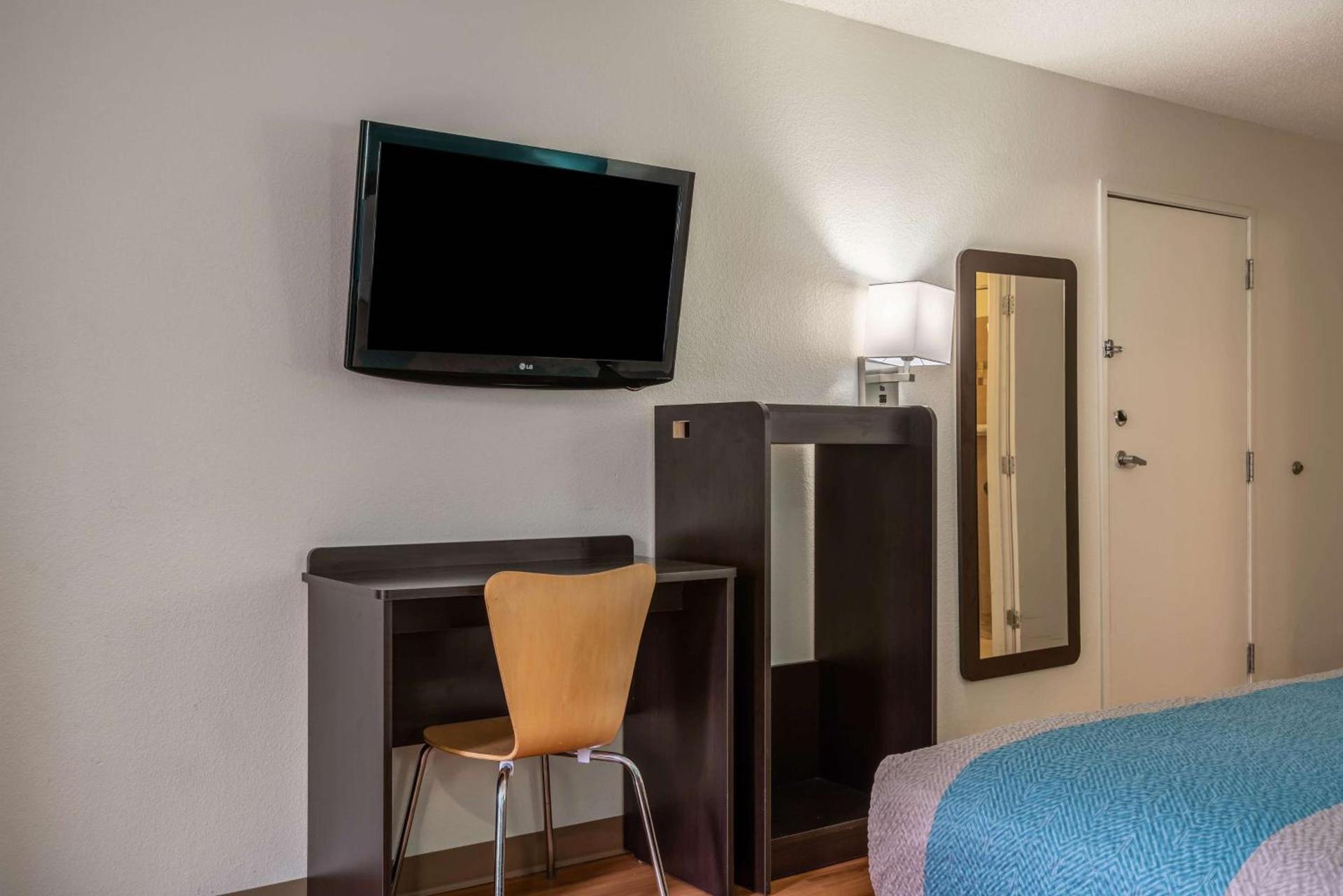 Motel 6-Rocky Mount, NC photo 16