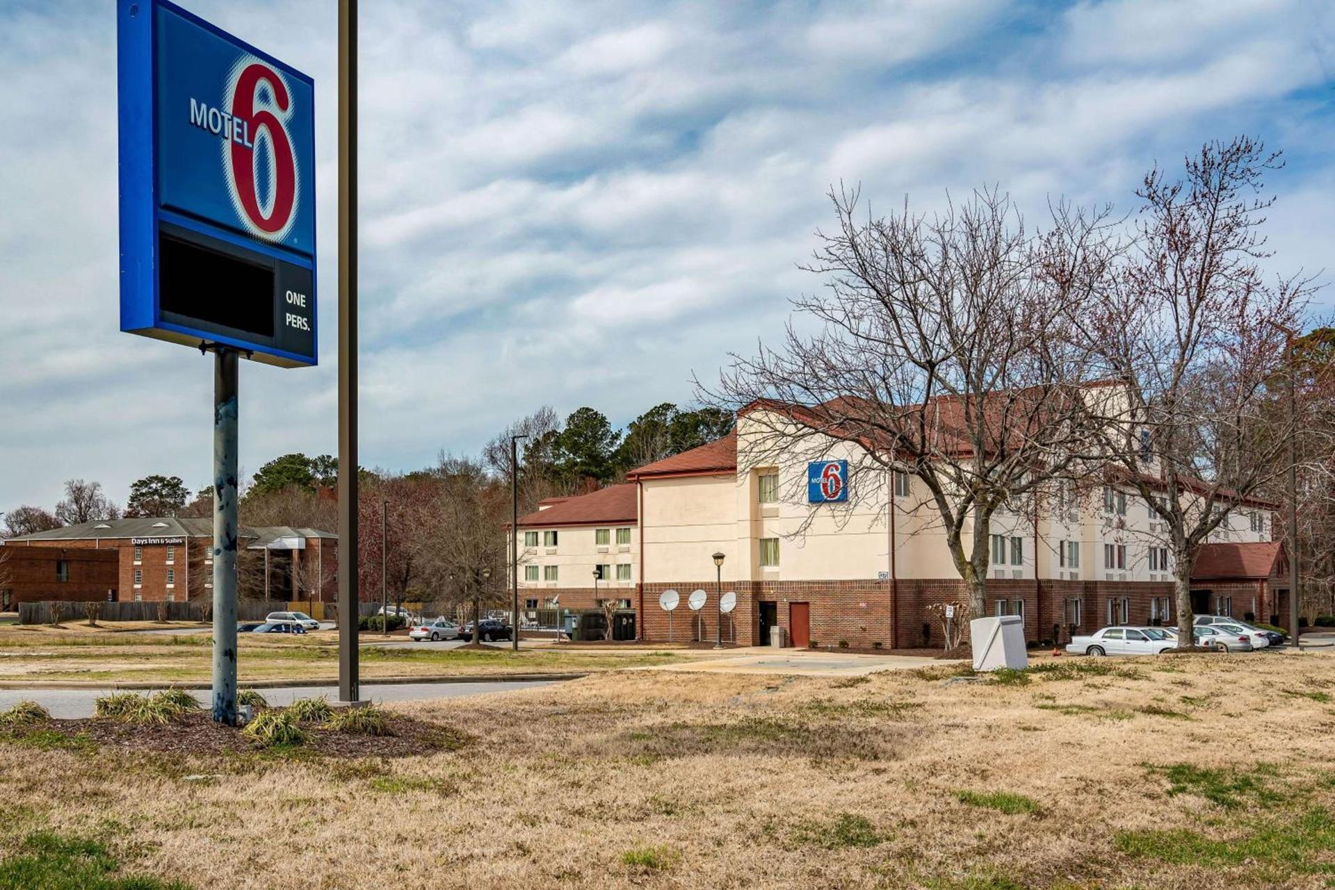 Motel 6-Rocky Mount, NC photo 9