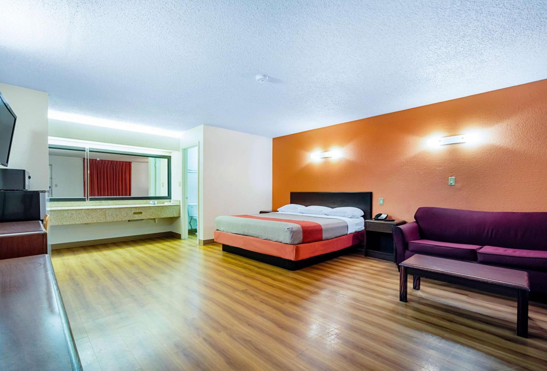 Motel 6-Covington, TN photo 12