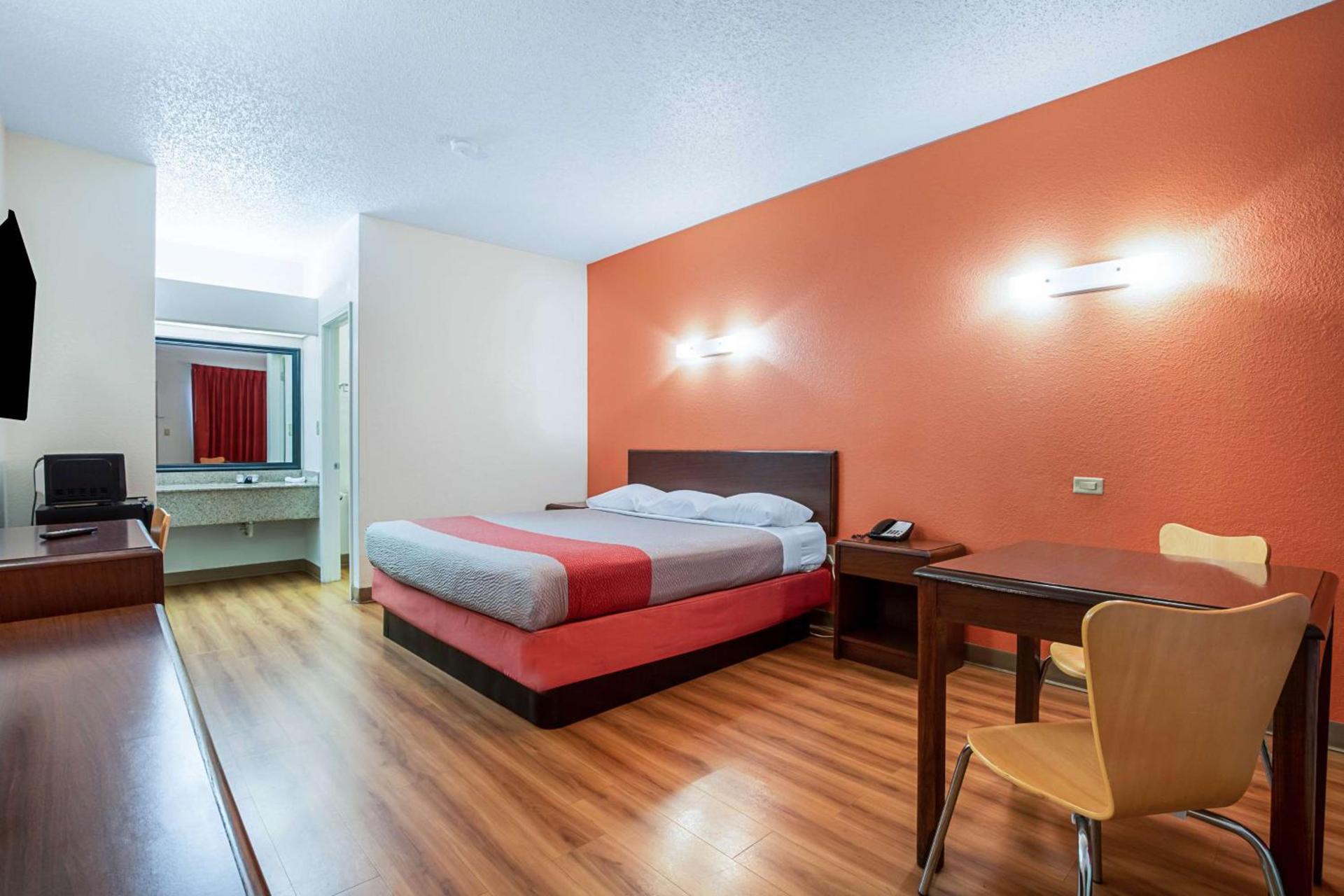 Motel 6-Covington, TN photo 3