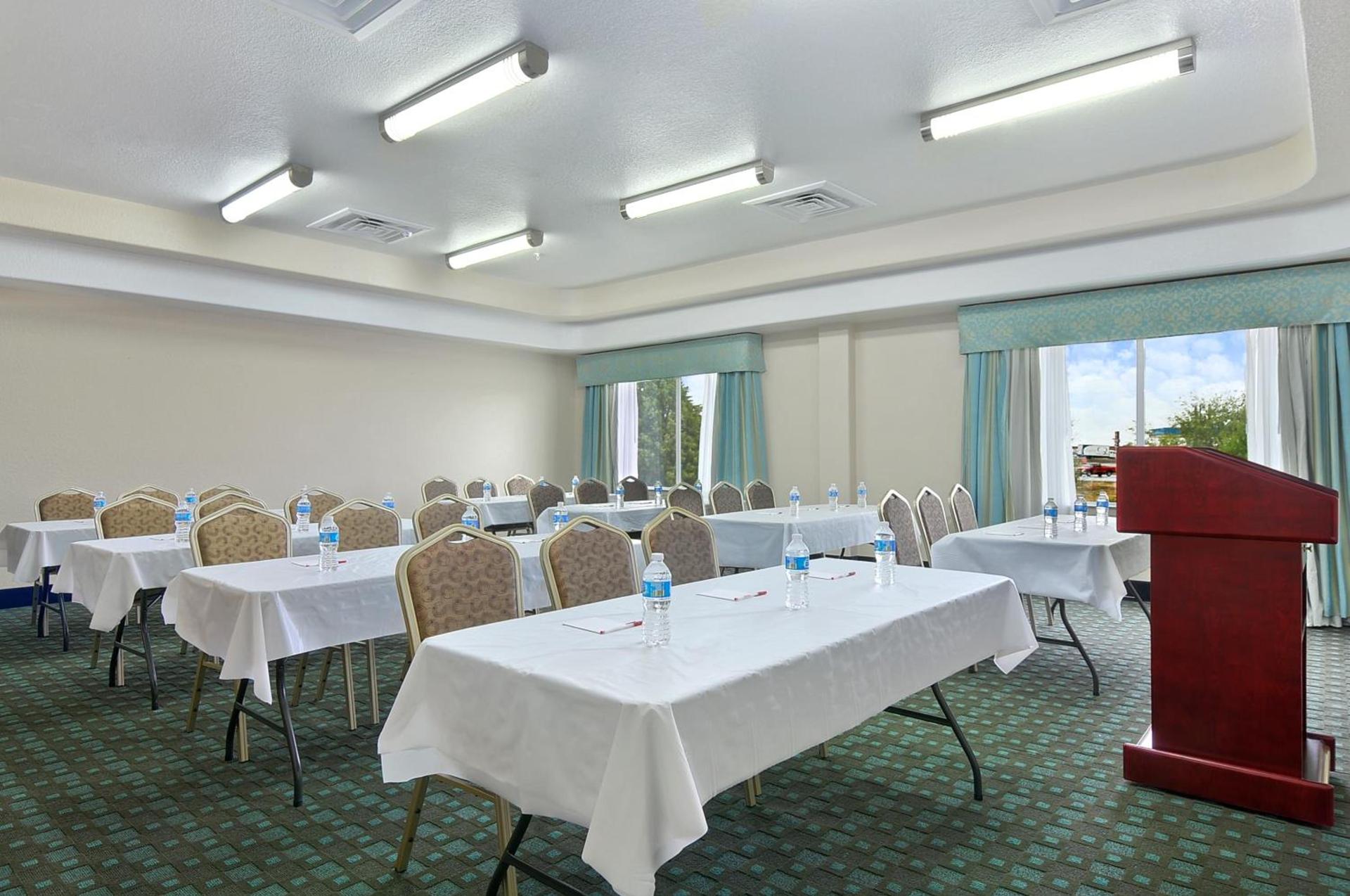 Ramada by Wyndham South Waco photo 29