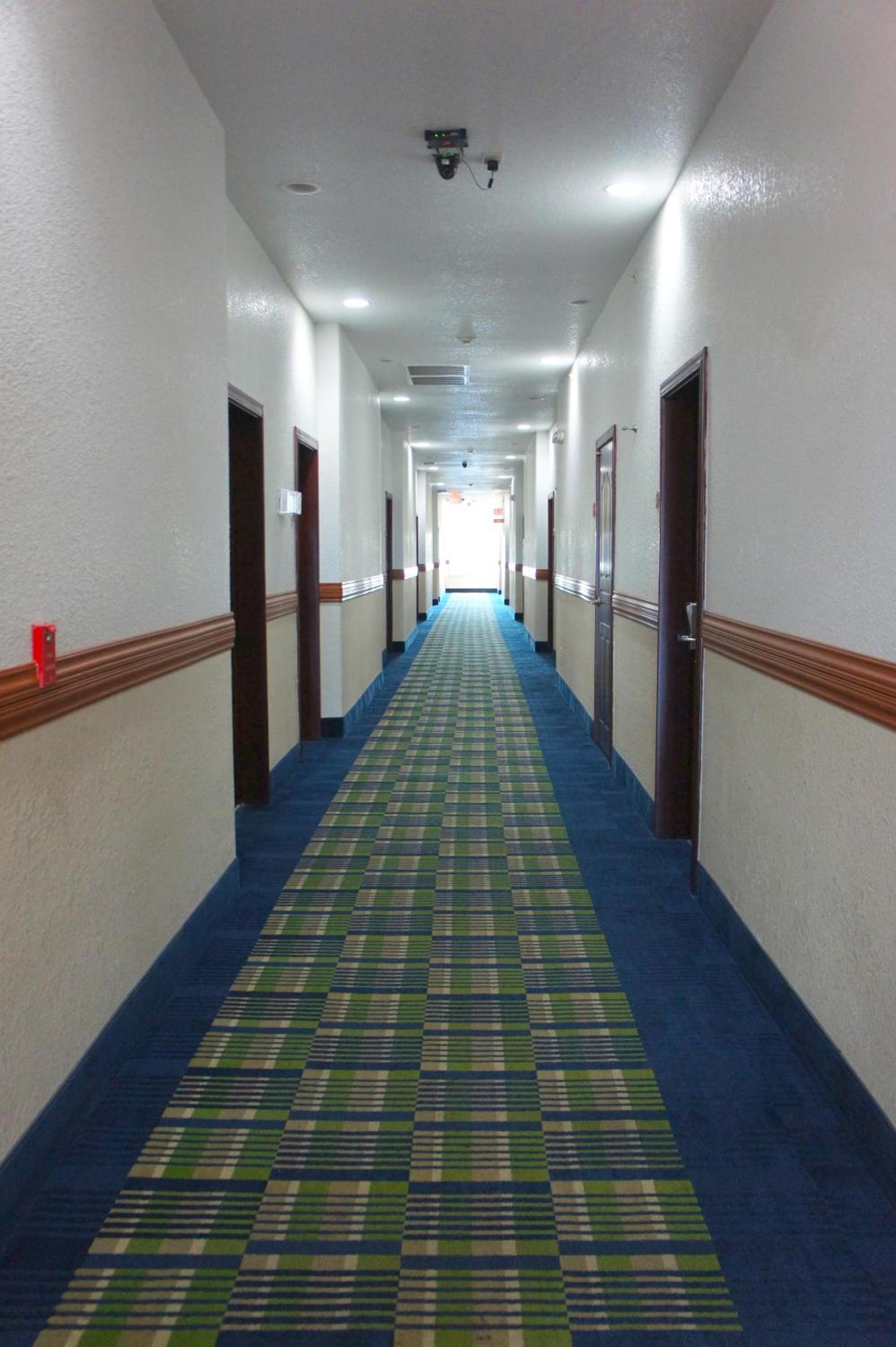 Ramada by Wyndham South Waco photo 32
