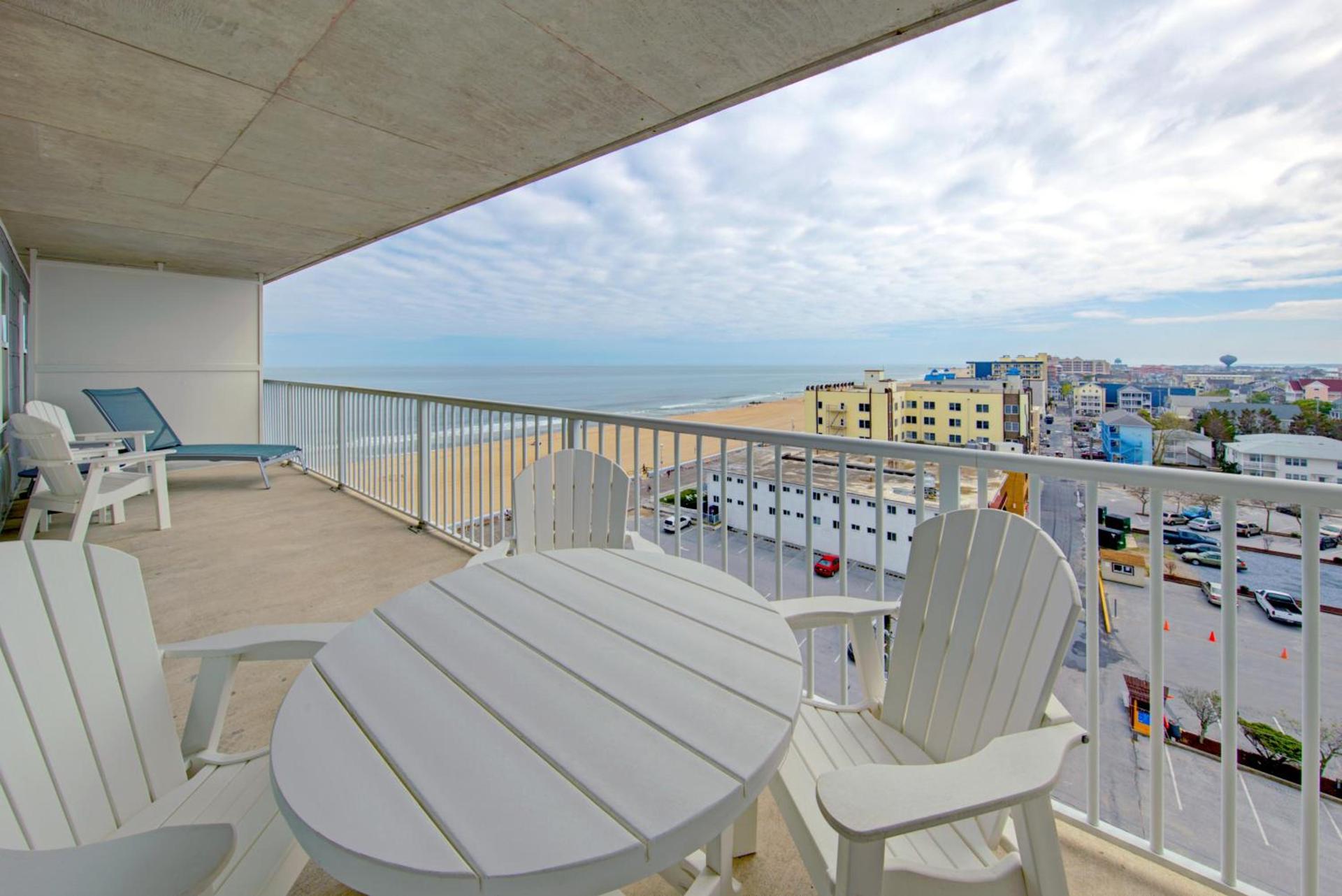 Commander Hotel & Suites photo 5