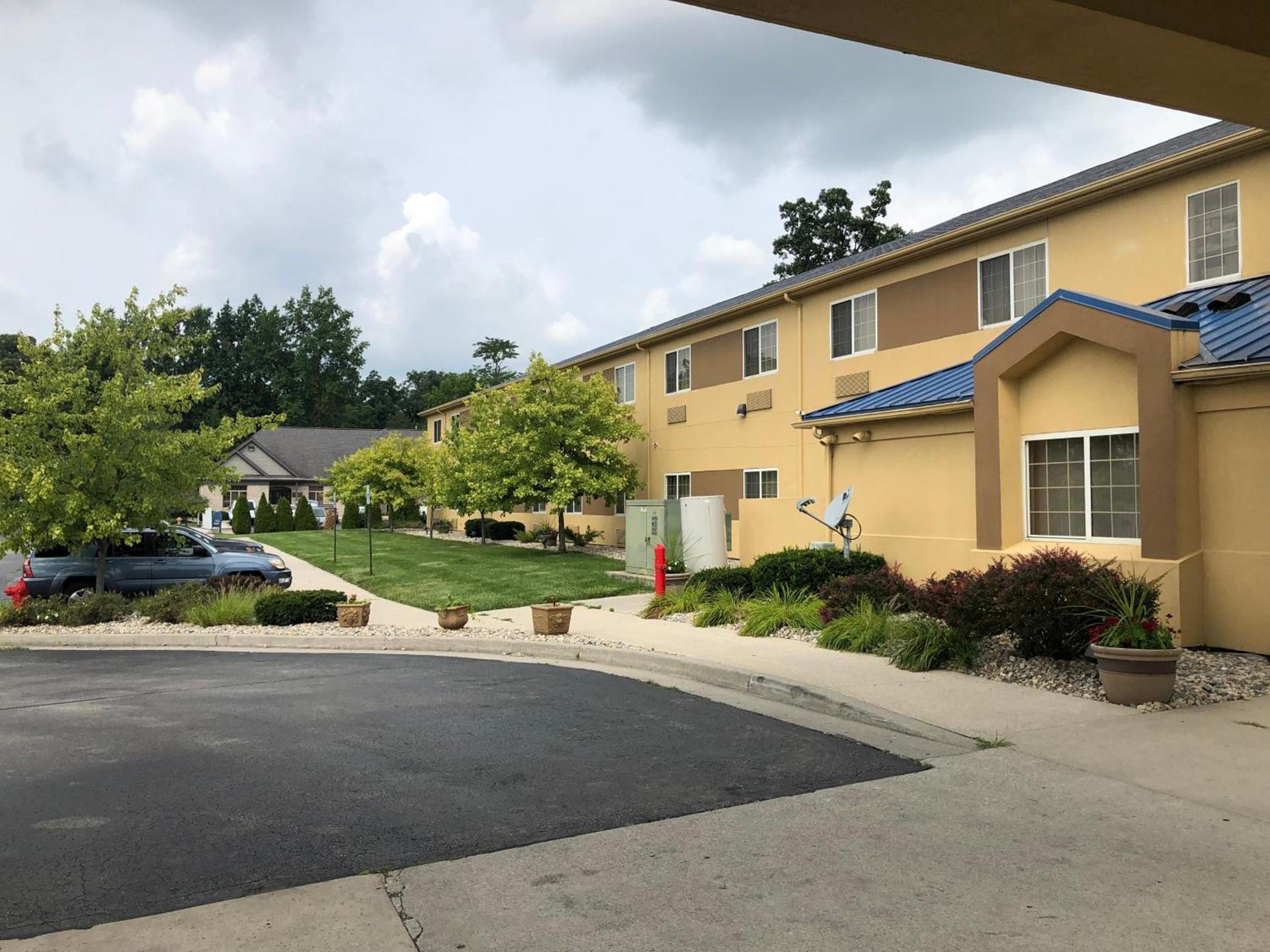 Baymont by Wyndham Fort Wayne photo 19