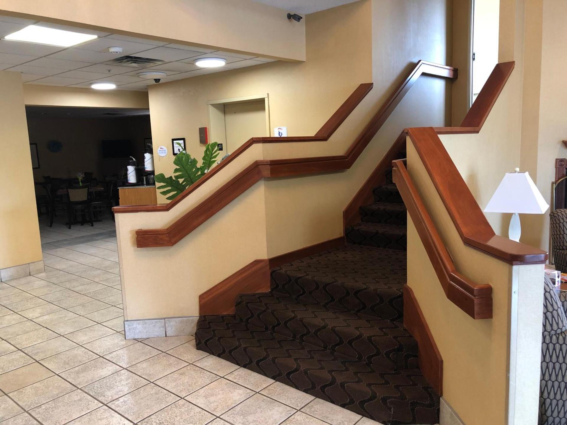 Baymont by Wyndham Fort Wayne photo 27