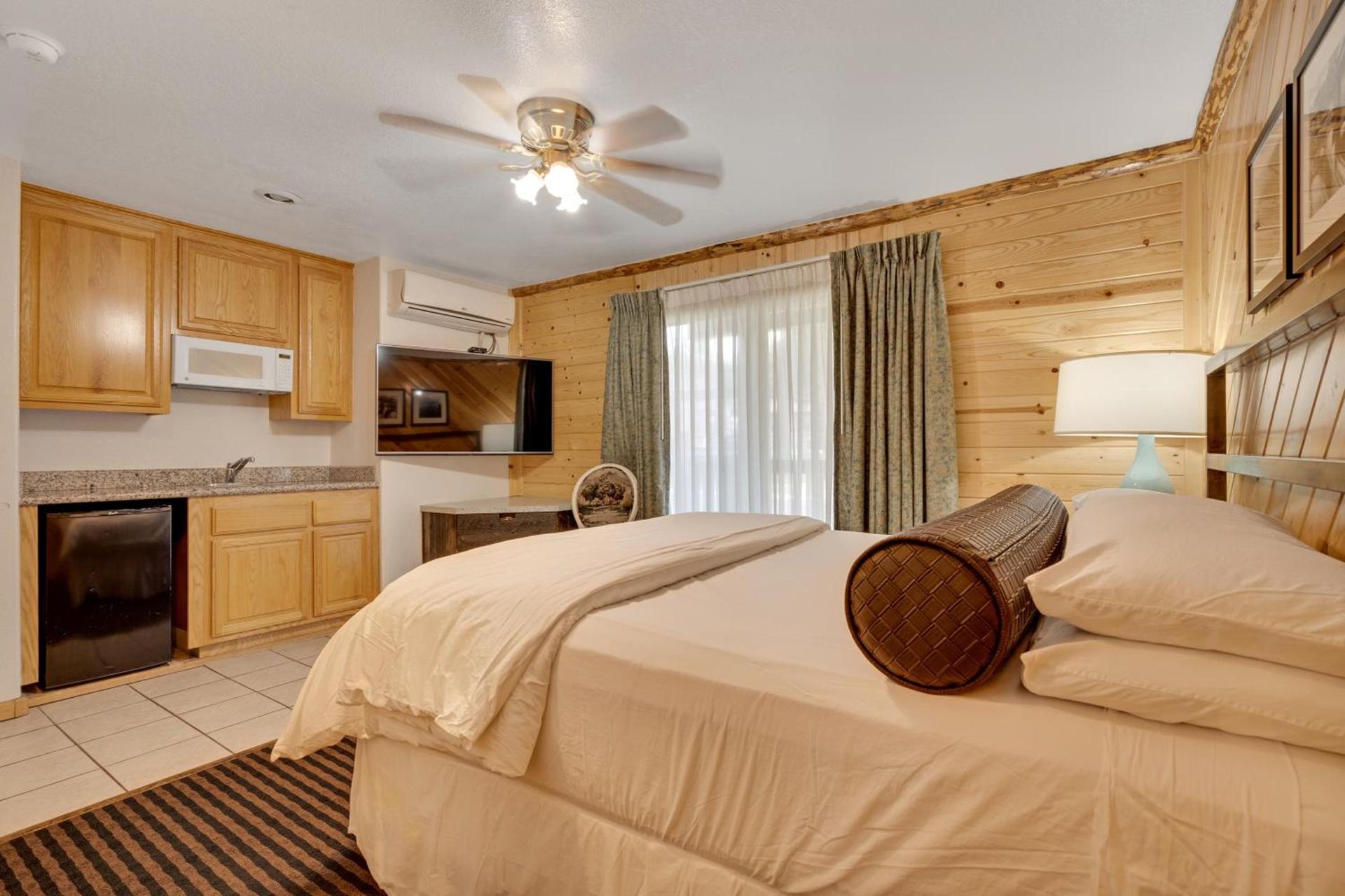 3 Peaks Resort & Beach Club photo 32