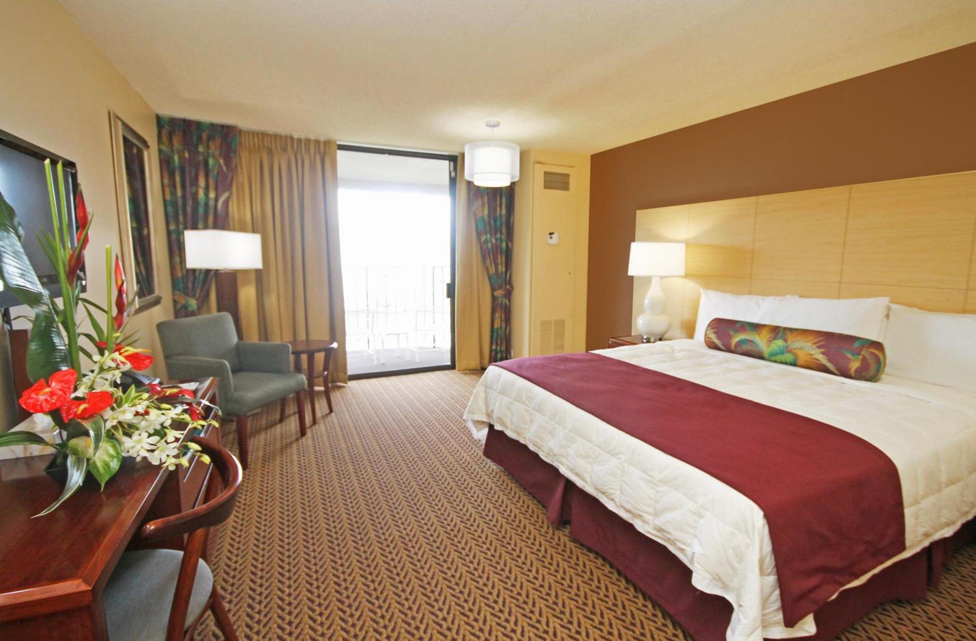 Hilo Hawaiian Hotel, Trademark Collection by Wyndham photo 51
