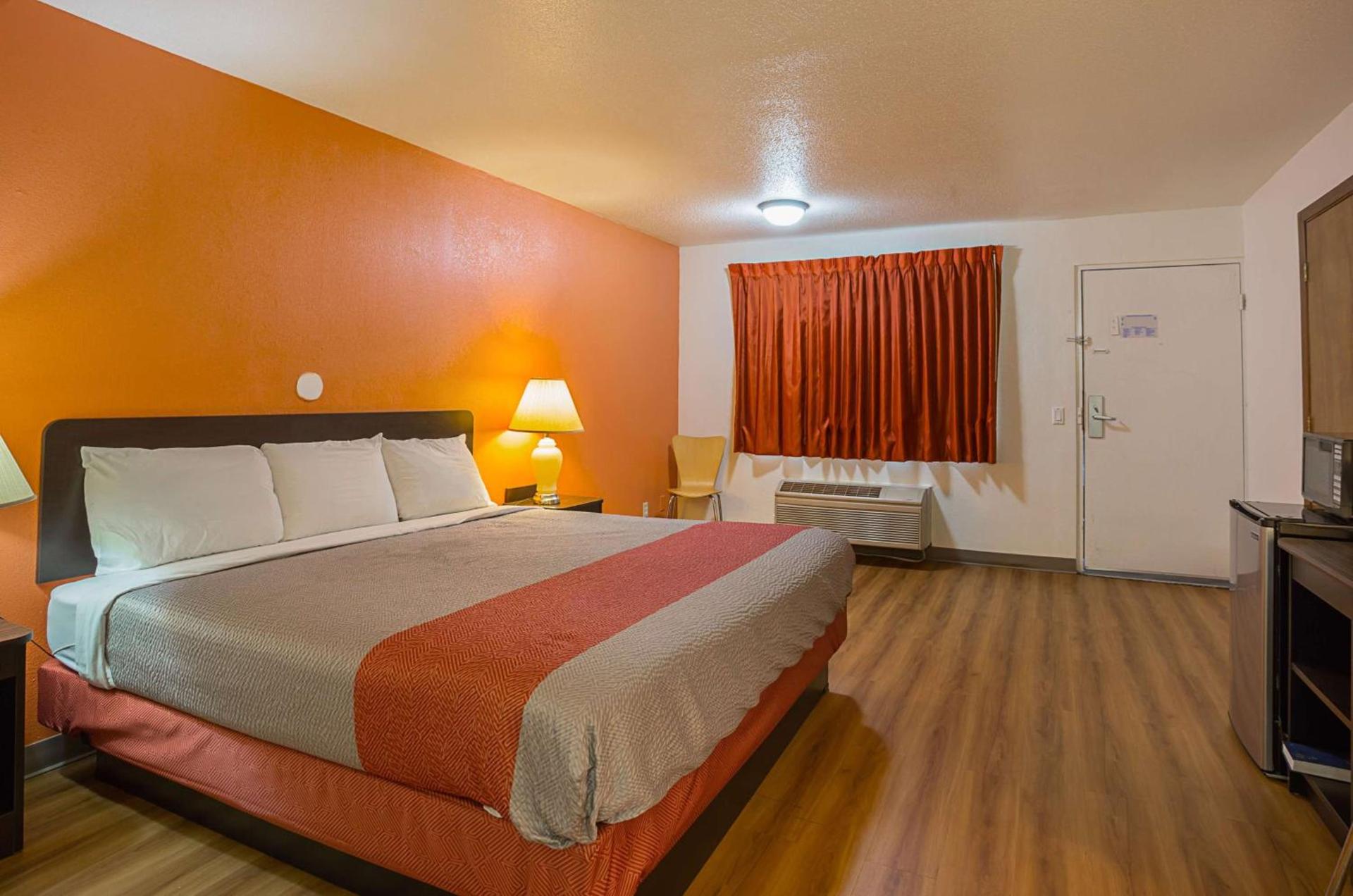 Motel 6-Brinkley, AR photo 36